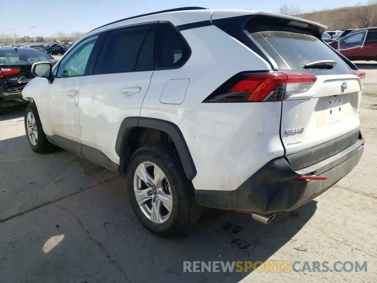 3 Photograph of a damaged car 2T3P1RFV4MC147914 TOYOTA RAV4 2021