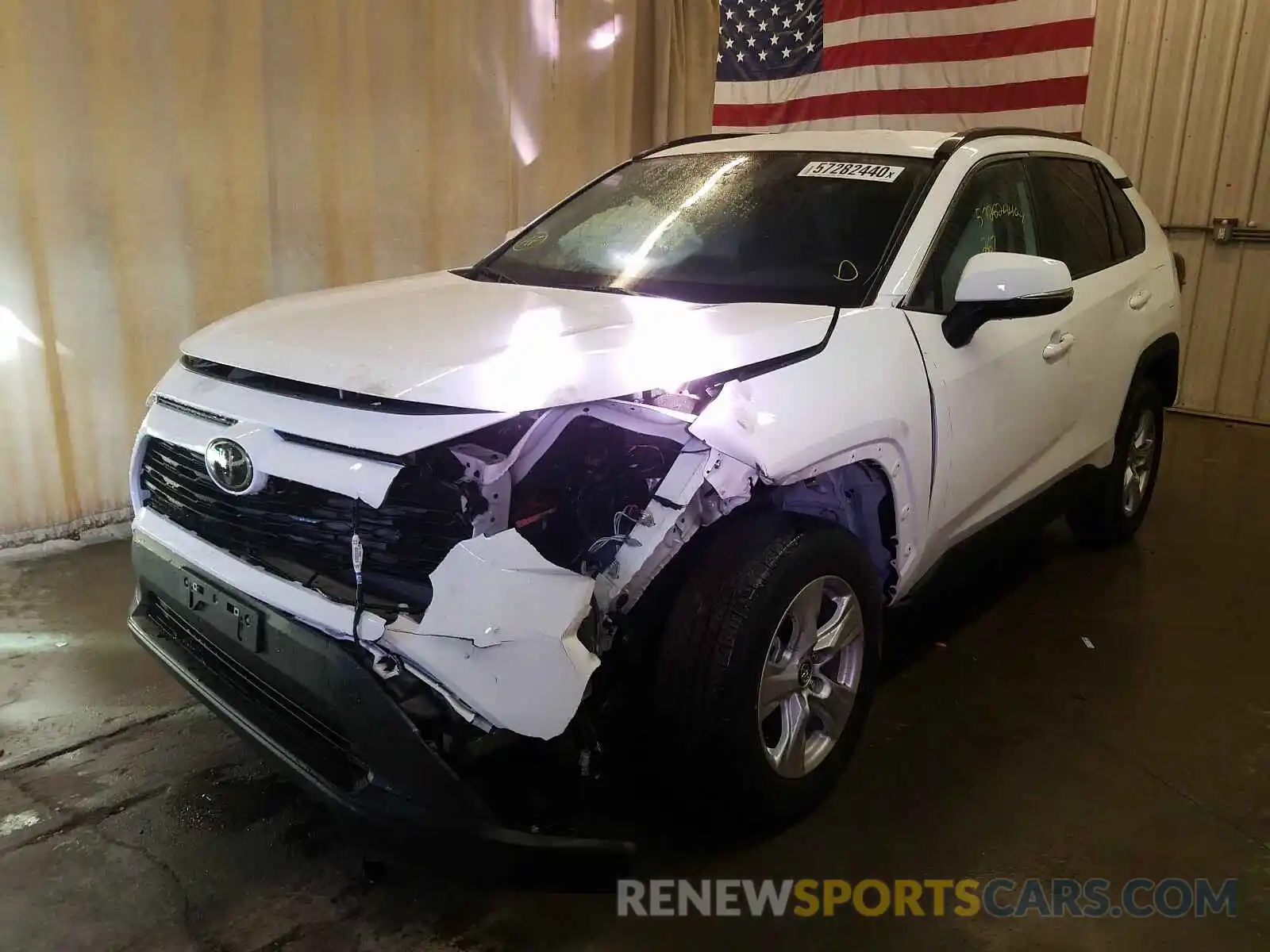 2 Photograph of a damaged car 2T3P1RFV4MC151316 TOYOTA RAV4 2021