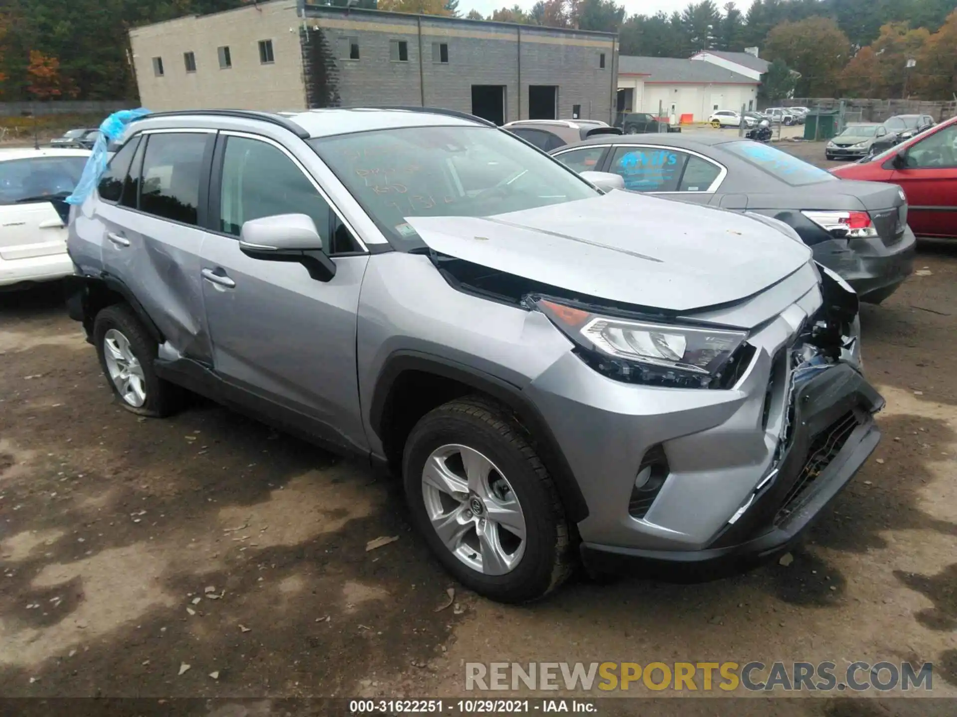 1 Фотография поврежденного автомобиля 2T3P1RFV4MC167791 TOYOTA RAV4 2021