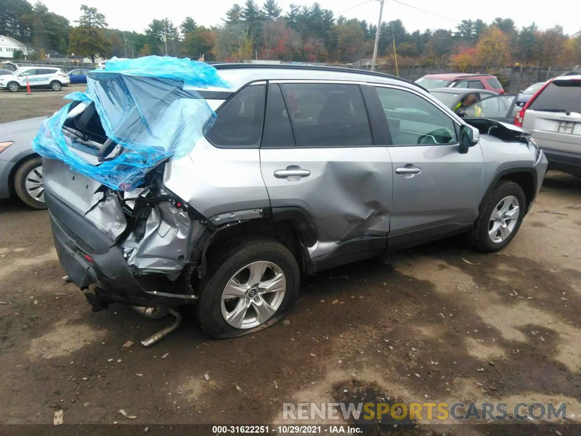 4 Photograph of a damaged car 2T3P1RFV4MC167791 TOYOTA RAV4 2021