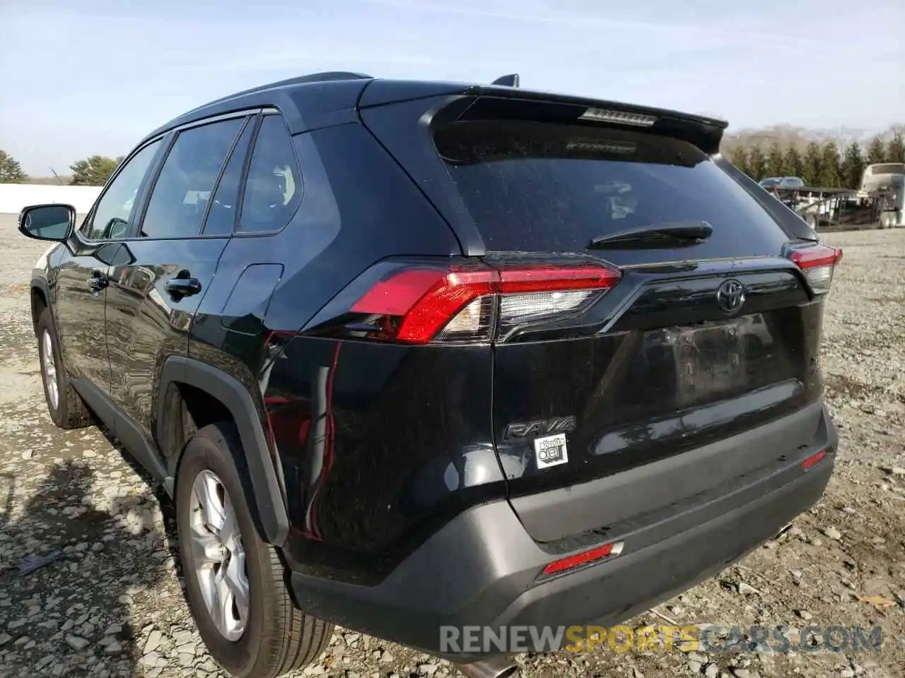 3 Photograph of a damaged car 2T3P1RFV4MC170982 TOYOTA RAV4 2021