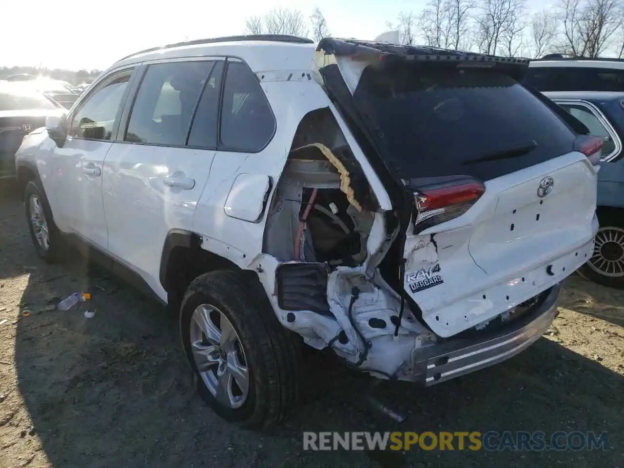 9 Photograph of a damaged car 2T3P1RFV4MC173347 TOYOTA RAV4 2021