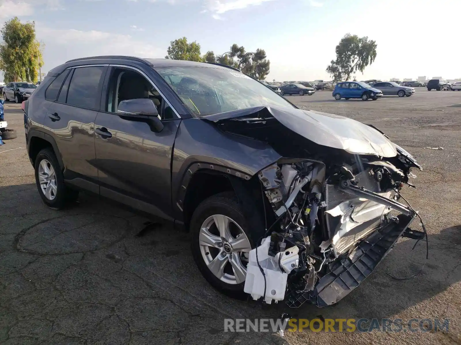 1 Photograph of a damaged car 2T3P1RFV4MC175339 TOYOTA RAV4 2021