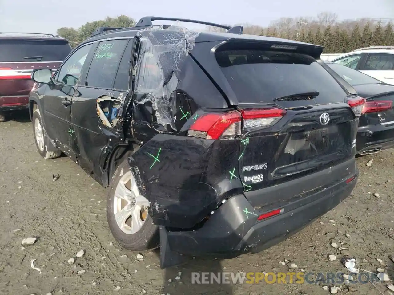 3 Photograph of a damaged car 2T3P1RFV4MC180184 TOYOTA RAV4 2021