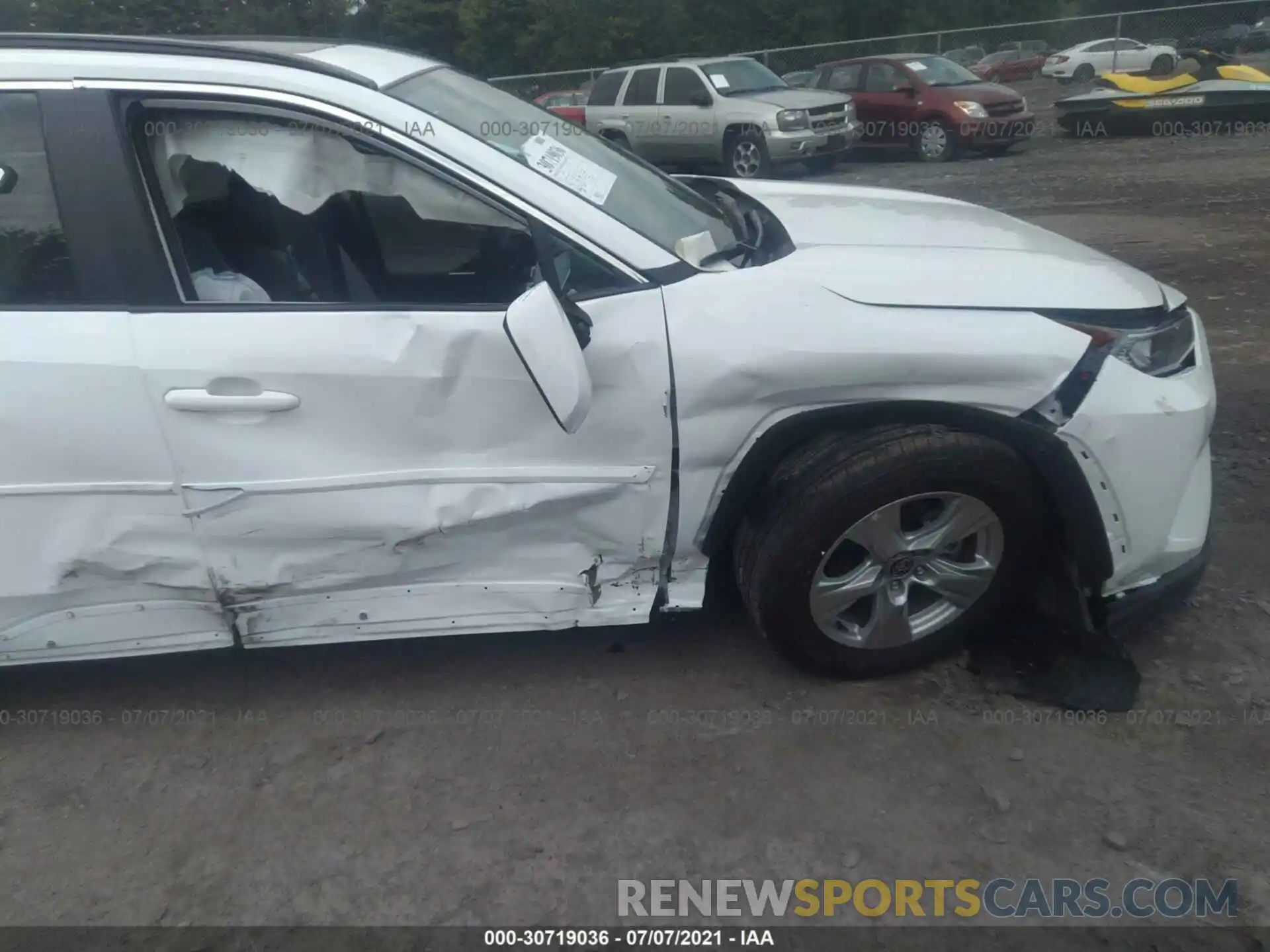 6 Photograph of a damaged car 2T3P1RFV4MC185658 TOYOTA RAV4 2021