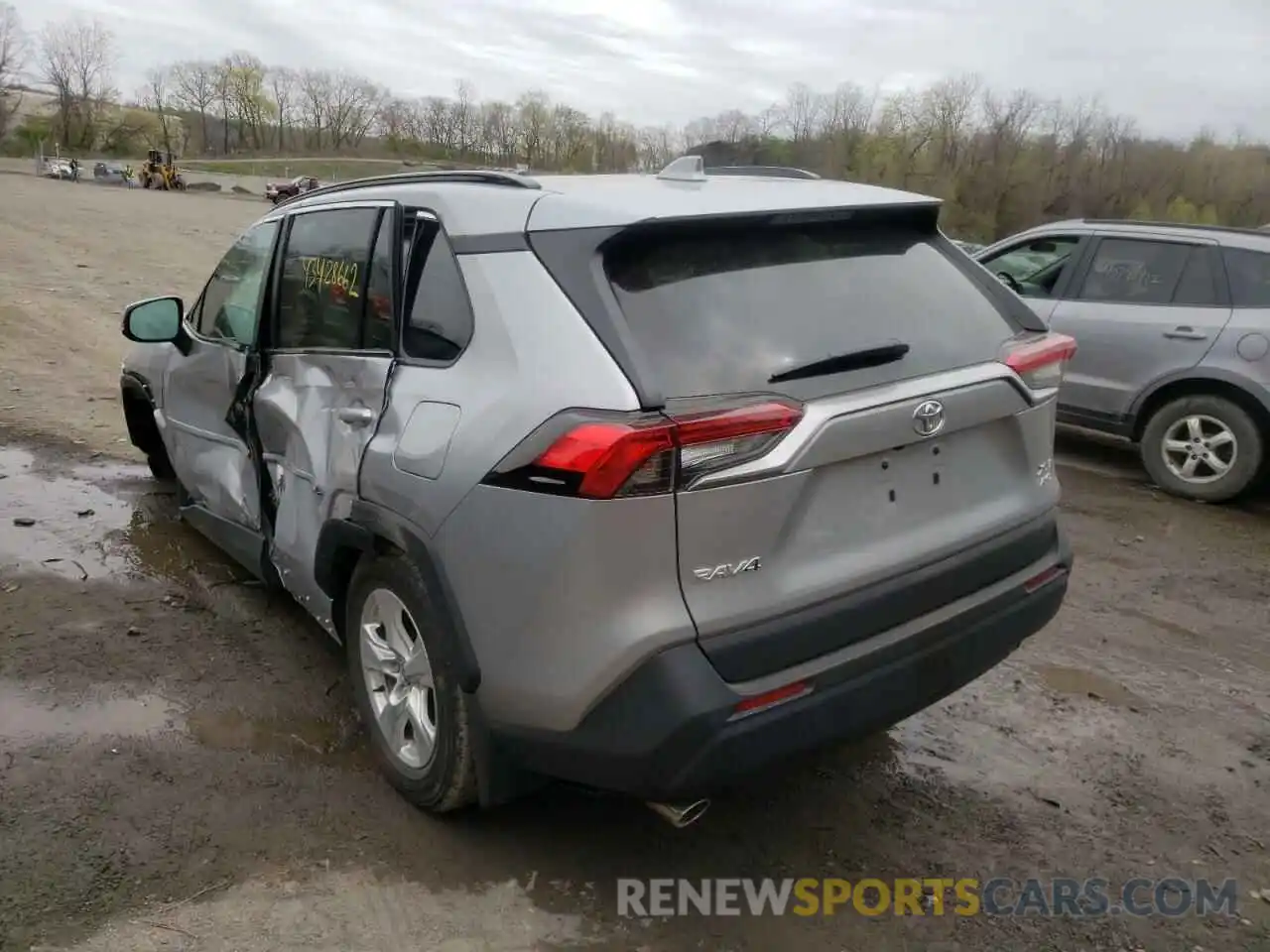 3 Photograph of a damaged car 2T3P1RFV4MC189516 TOYOTA RAV4 2021