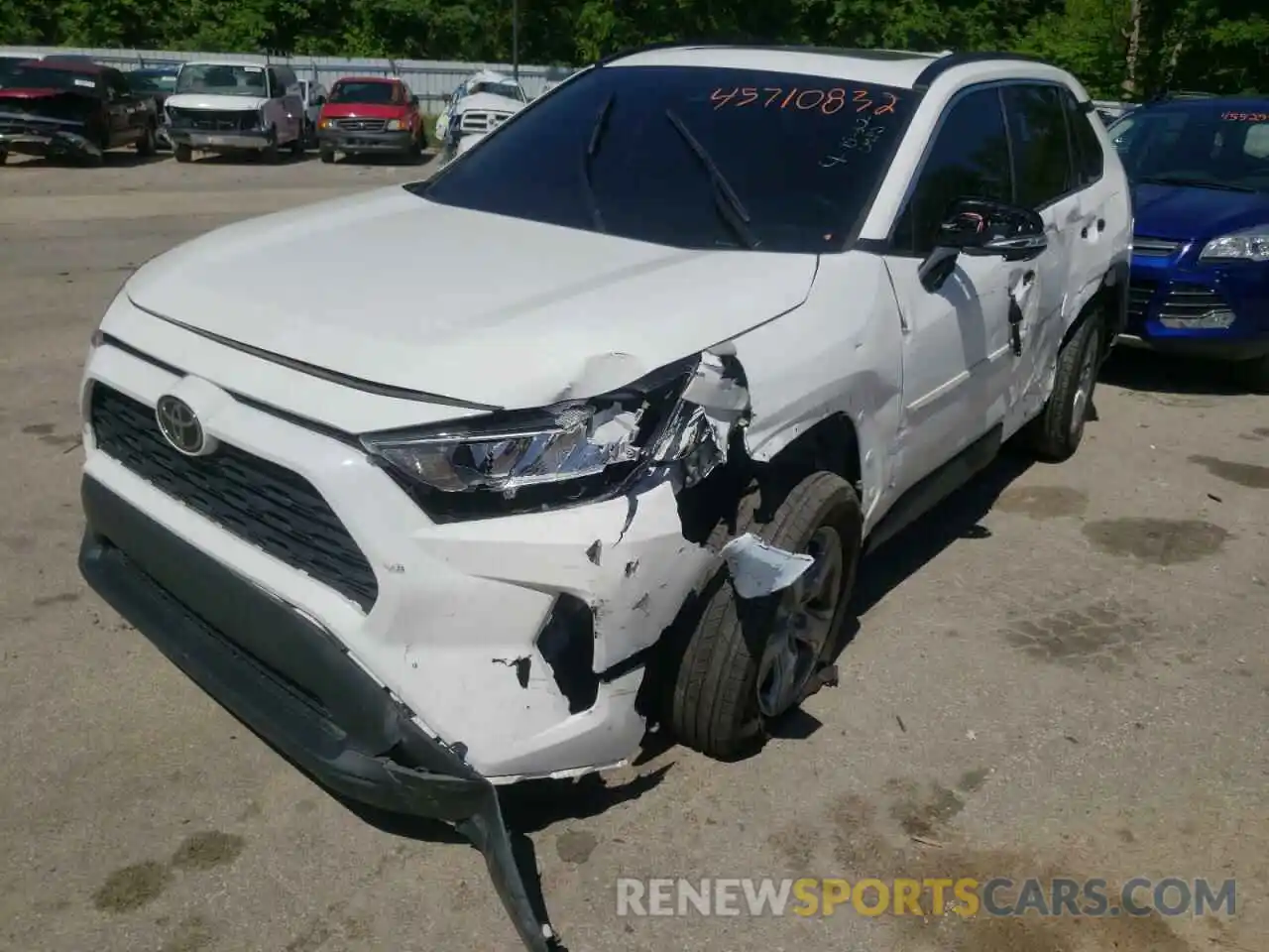 2 Photograph of a damaged car 2T3P1RFV4MC190455 TOYOTA RAV4 2021