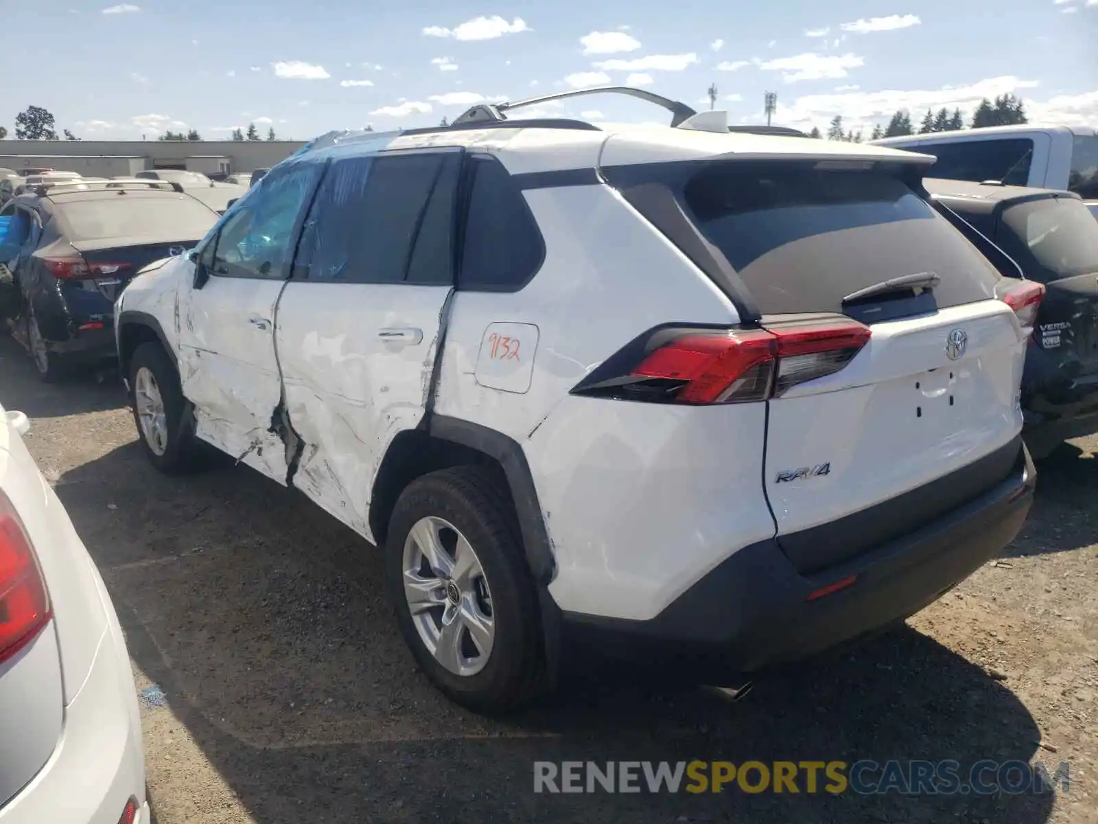 3 Photograph of a damaged car 2T3P1RFV4MC203561 TOYOTA RAV4 2021