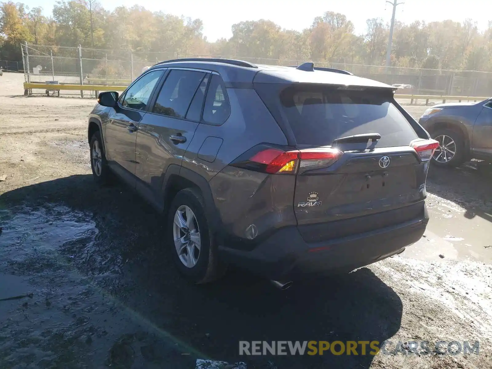 3 Photograph of a damaged car 2T3P1RFV4MC203964 TOYOTA RAV4 2021