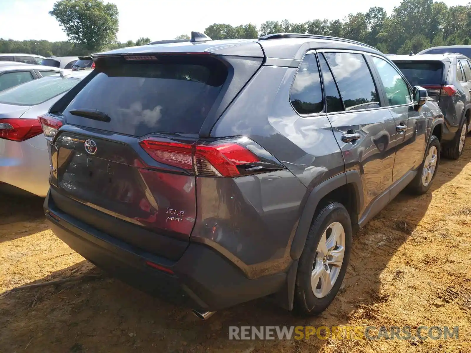 4 Photograph of a damaged car 2T3P1RFV4MC207318 TOYOTA RAV4 2021