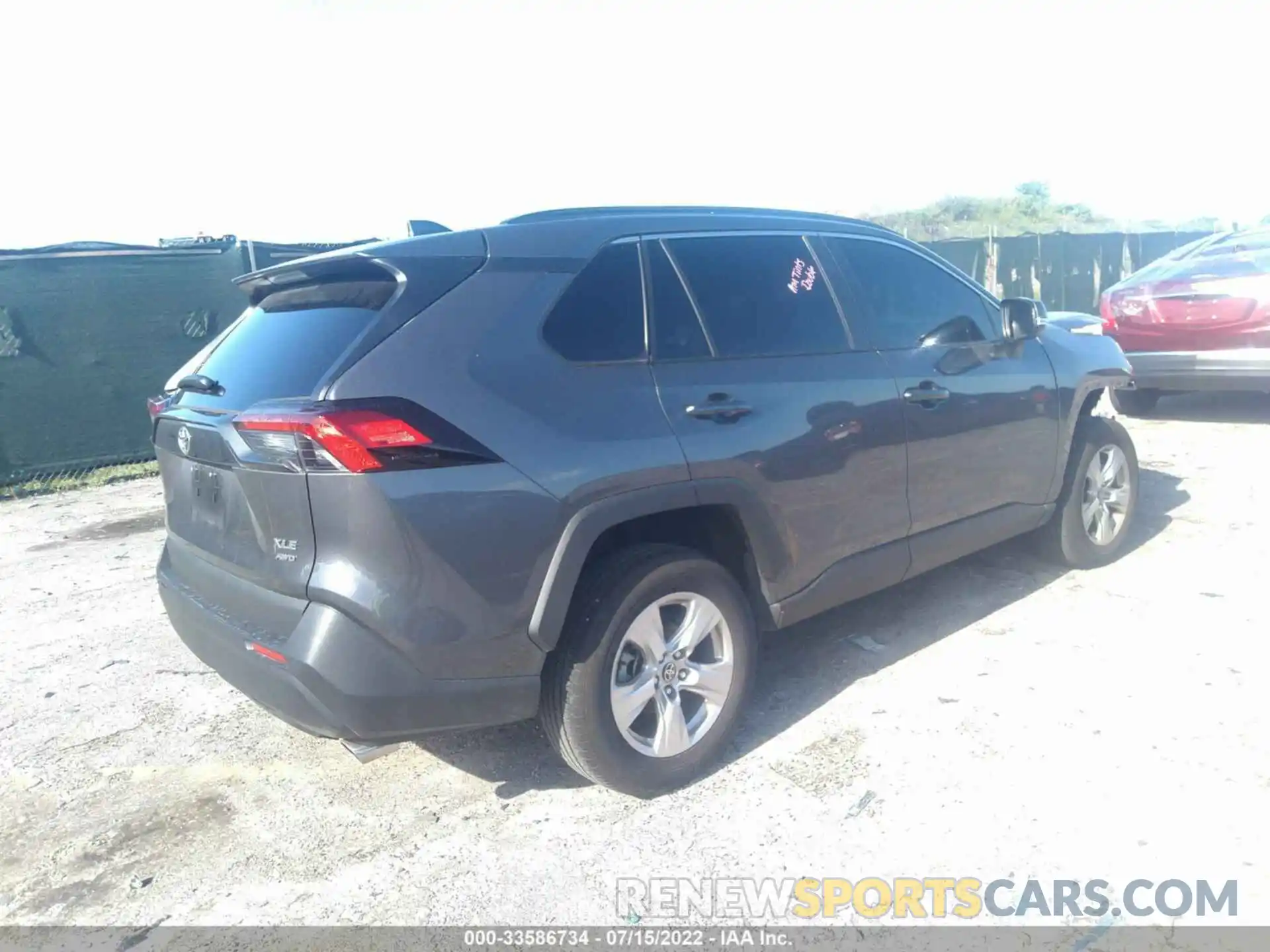 4 Photograph of a damaged car 2T3P1RFV4MC247673 TOYOTA RAV4 2021