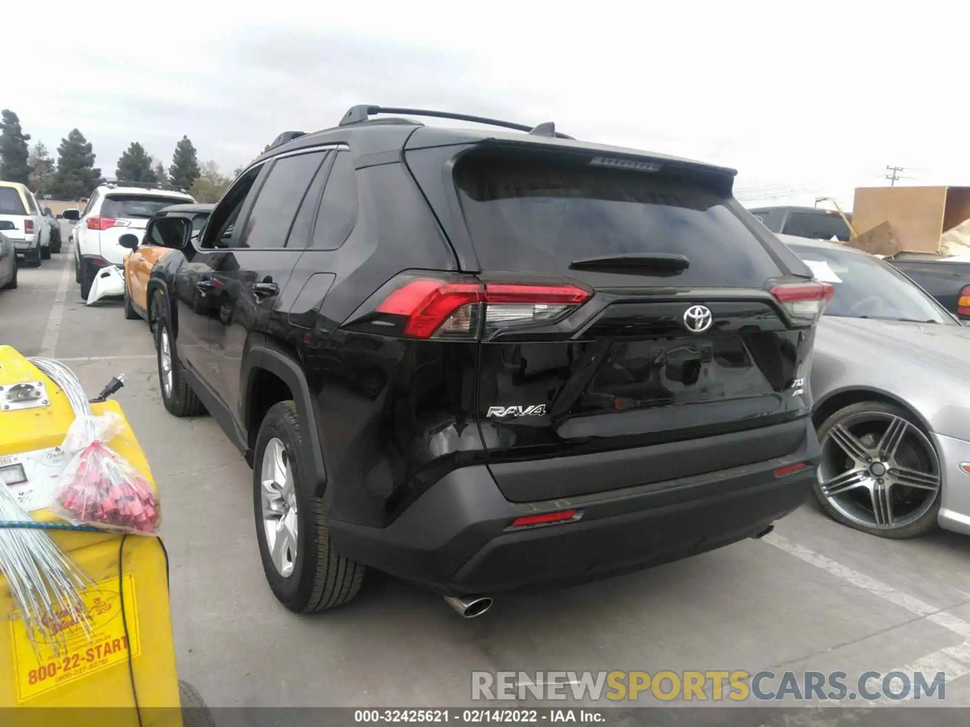 3 Photograph of a damaged car 2T3P1RFV4MC248631 TOYOTA RAV4 2021