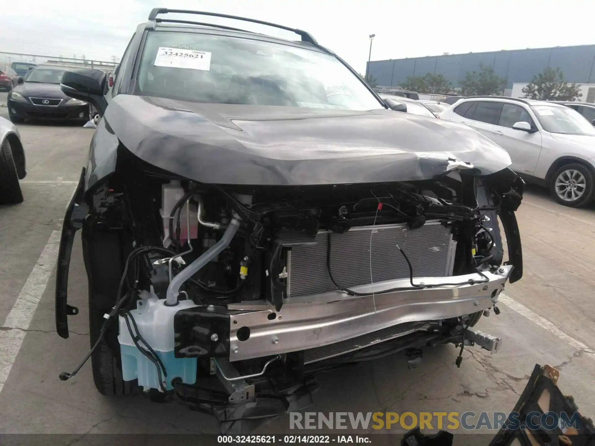 6 Photograph of a damaged car 2T3P1RFV4MC248631 TOYOTA RAV4 2021