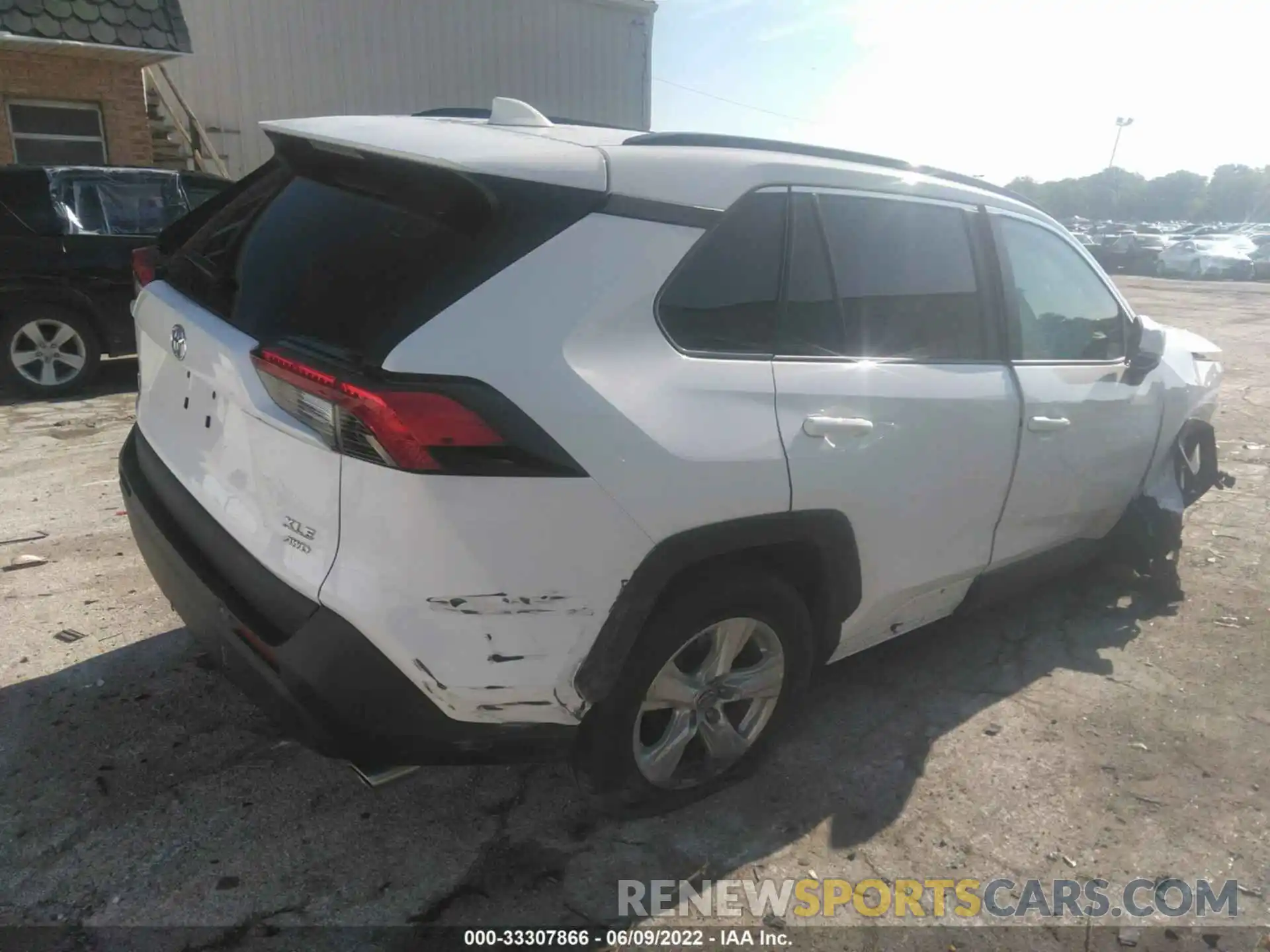 4 Фотография поврежденного автомобиля 2T3P1RFV4MC256132 TOYOTA RAV4 2021