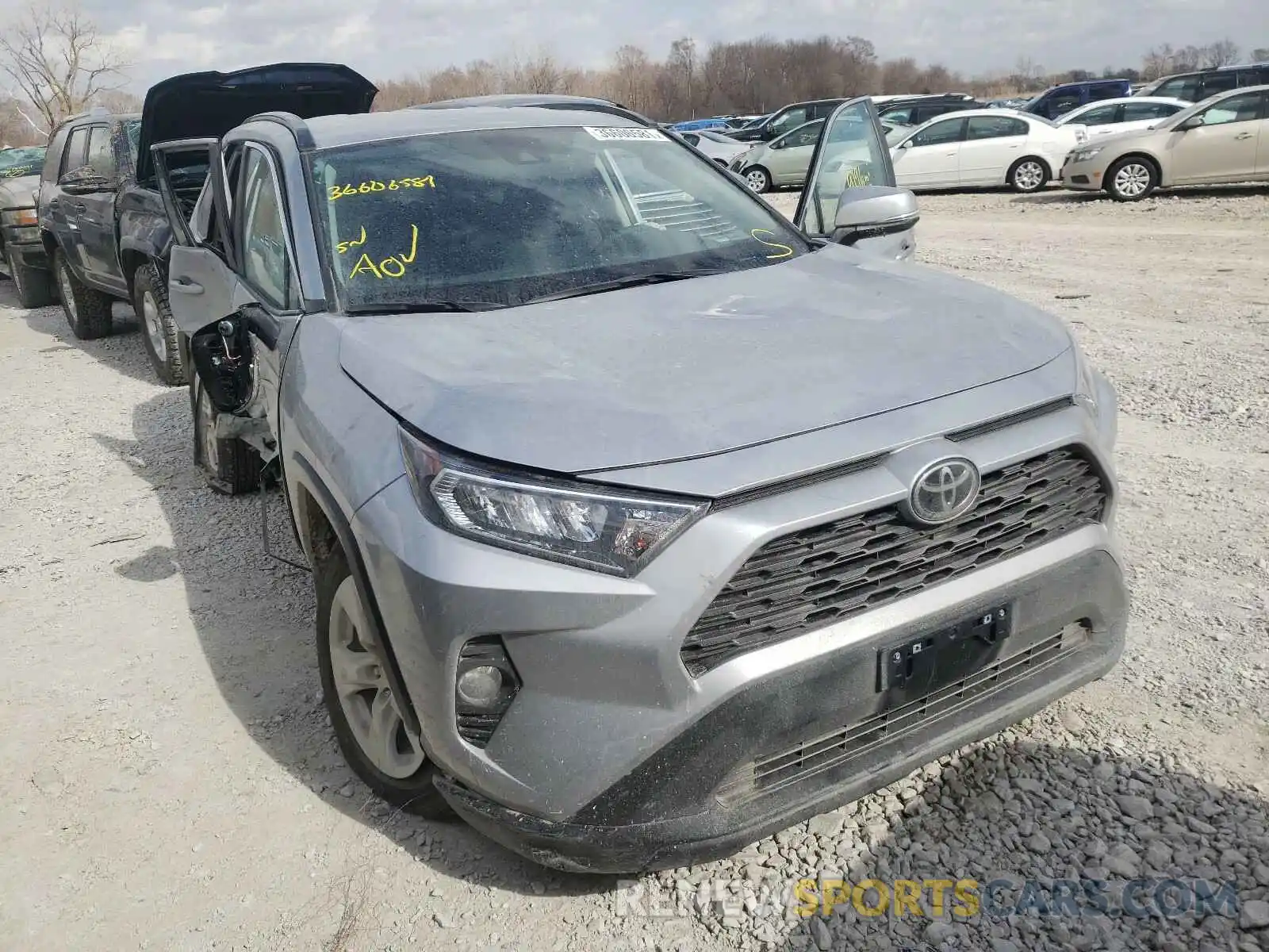 1 Photograph of a damaged car 2T3P1RFV4MW145367 TOYOTA RAV4 2021