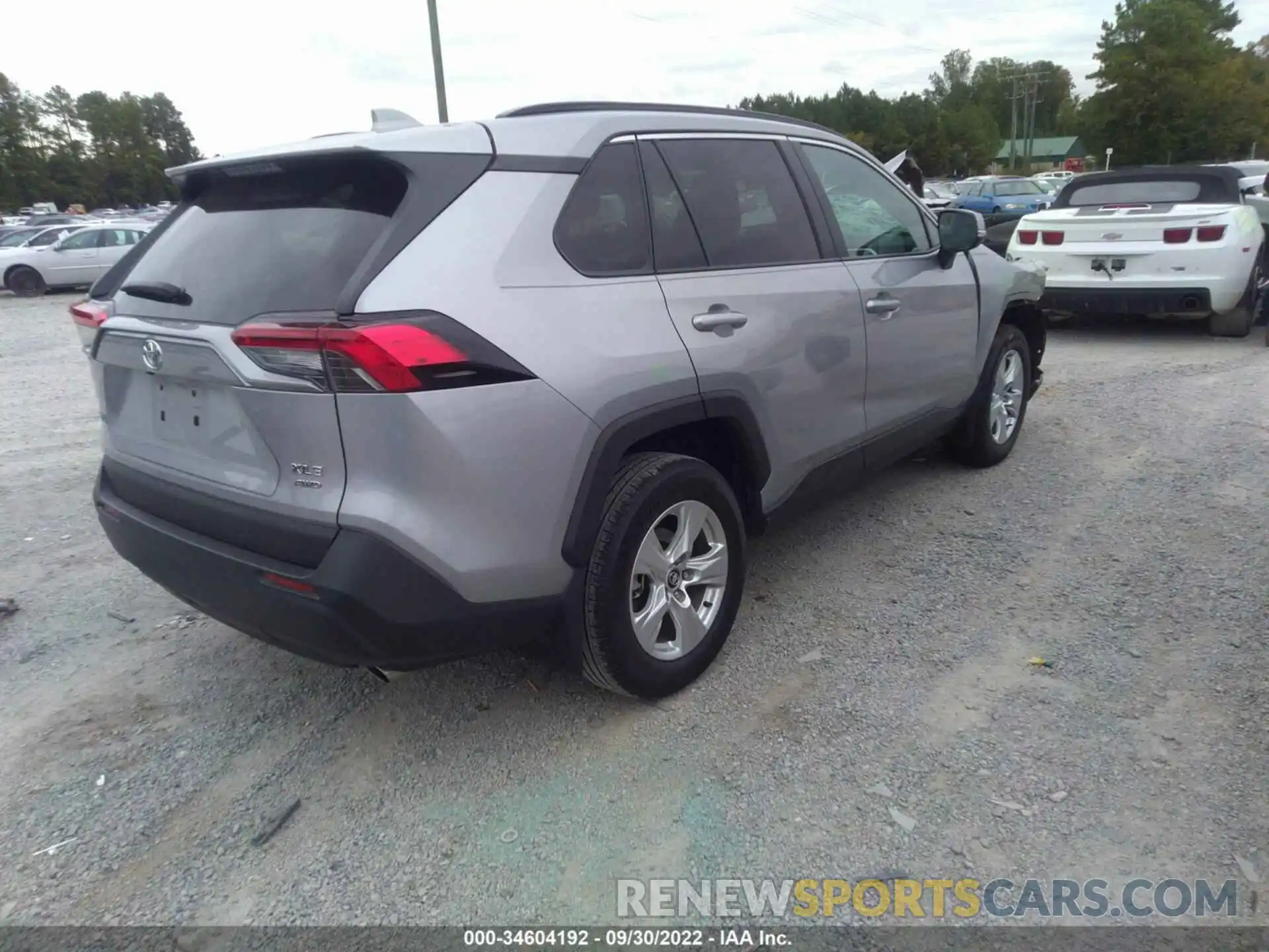 4 Photograph of a damaged car 2T3P1RFV4MW146745 TOYOTA RAV4 2021