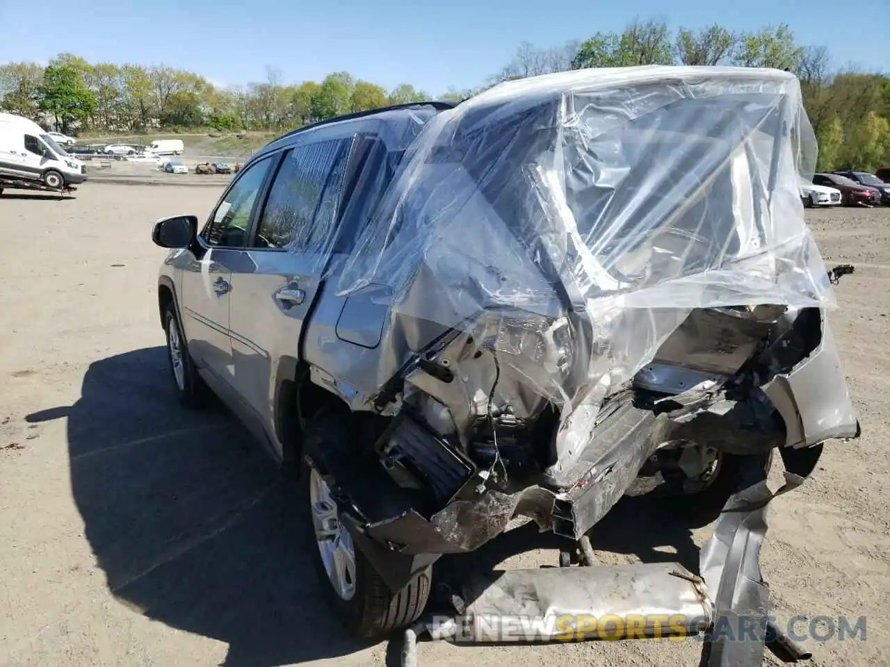 3 Photograph of a damaged car 2T3P1RFV4MW151329 TOYOTA RAV4 2021