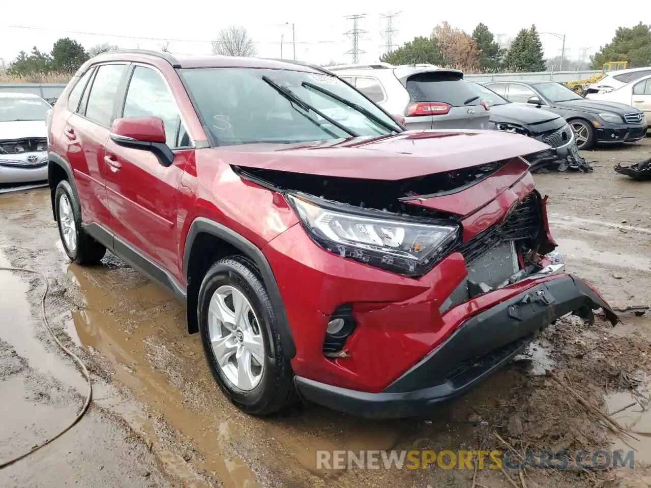 1 Photograph of a damaged car 2T3P1RFV4MW152805 TOYOTA RAV4 2021