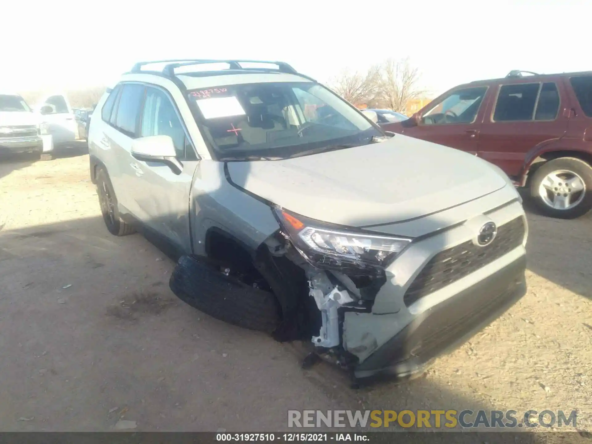 1 Photograph of a damaged car 2T3P1RFV4MW217653 TOYOTA RAV4 2021