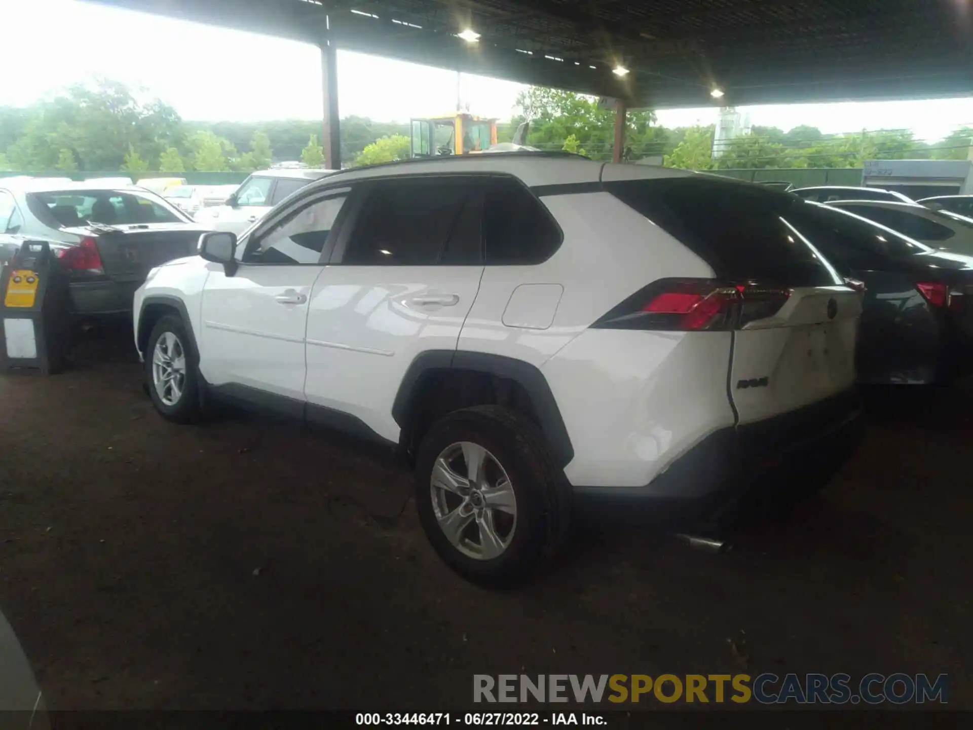 3 Photograph of a damaged car 2T3P1RFV4MW224084 TOYOTA RAV4 2021