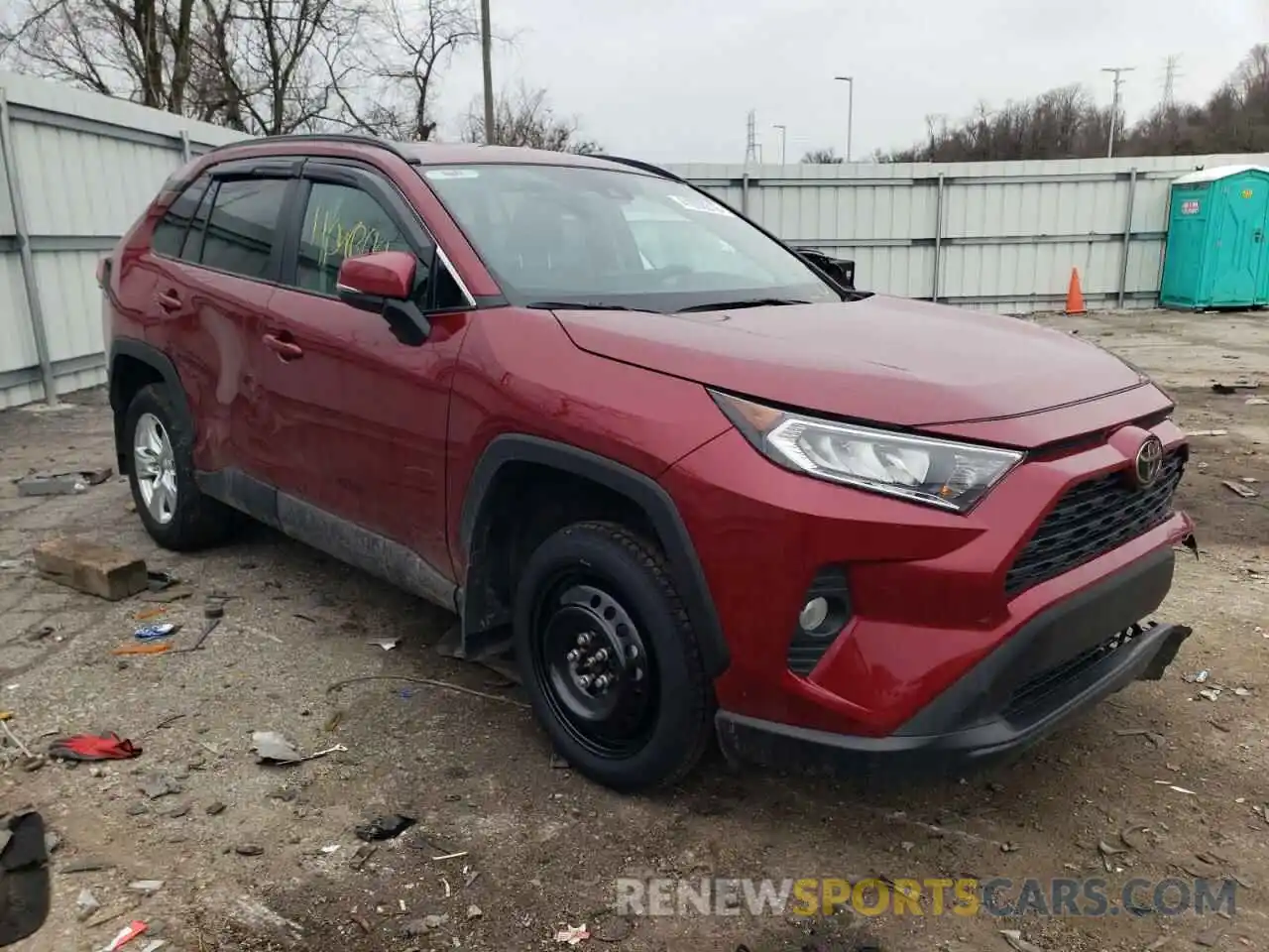 1 Photograph of a damaged car 2T3P1RFV4MW225350 TOYOTA RAV4 2021