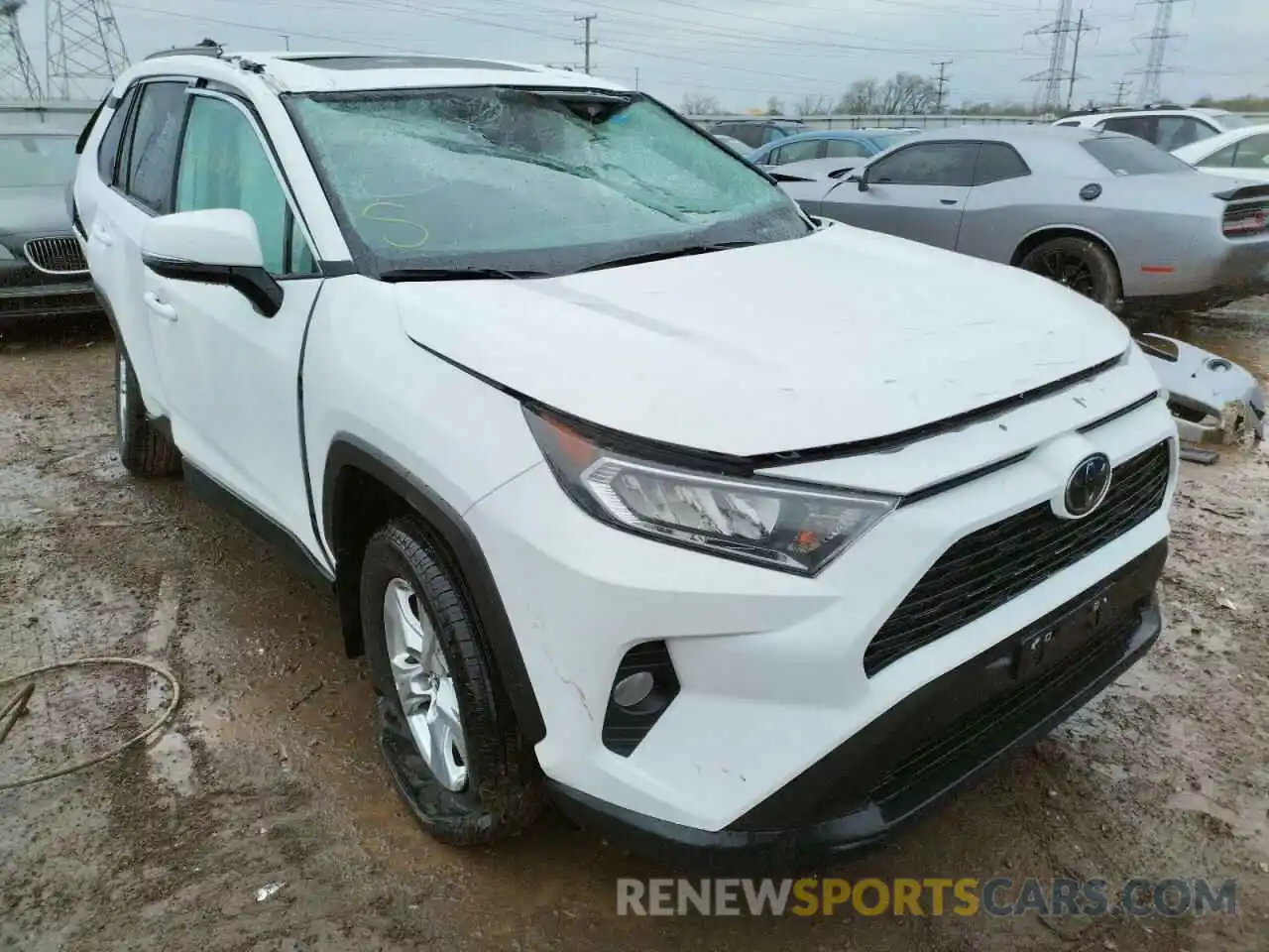 1 Photograph of a damaged car 2T3P1RFV5MC156265 TOYOTA RAV4 2021