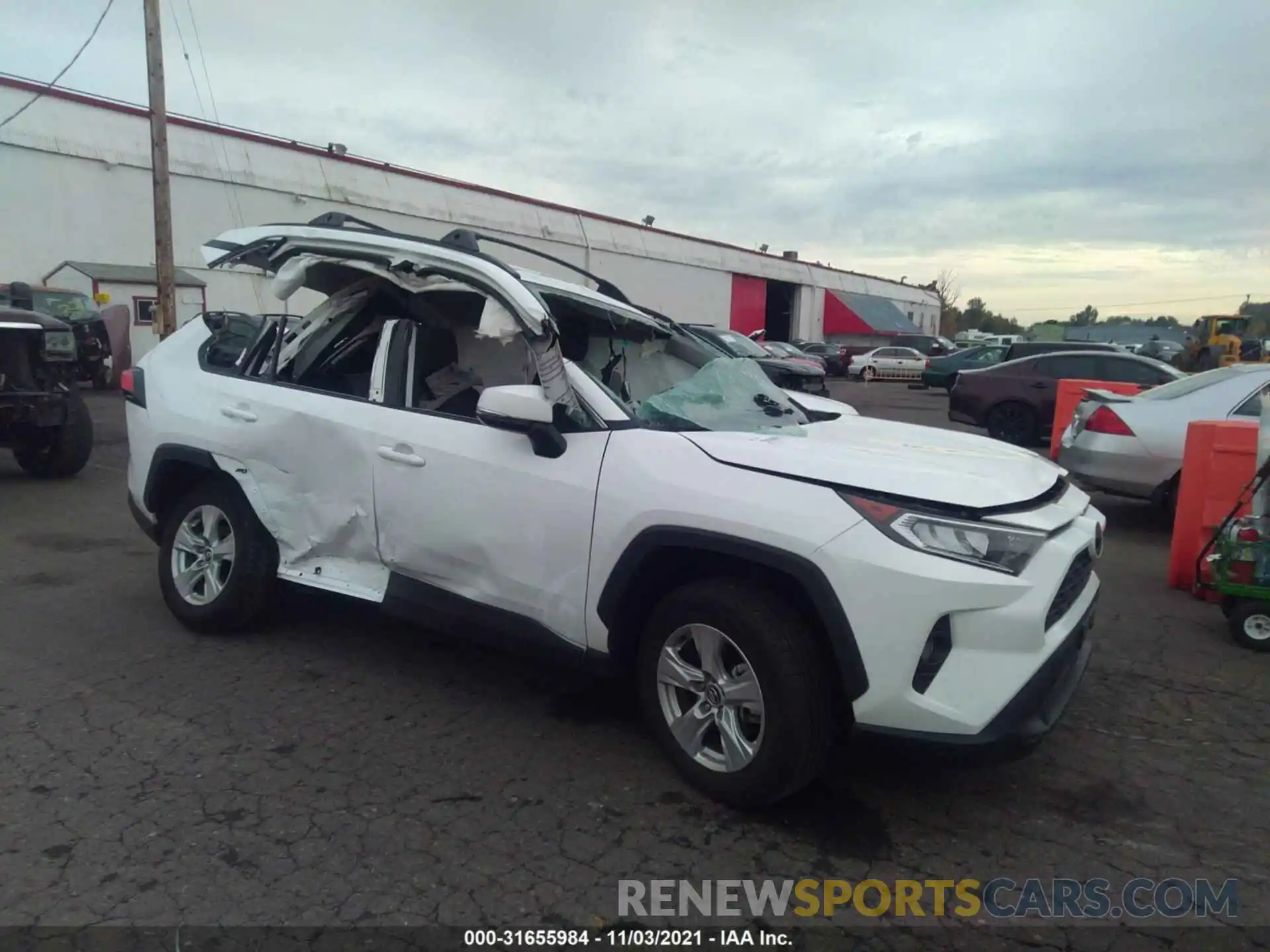 1 Фотография поврежденного автомобиля 2T3P1RFV5MC158159 TOYOTA RAV4 2021