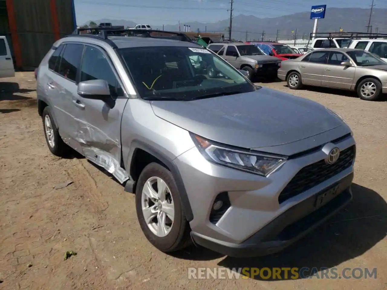 1 Photograph of a damaged car 2T3P1RFV5MC171588 TOYOTA RAV4 2021