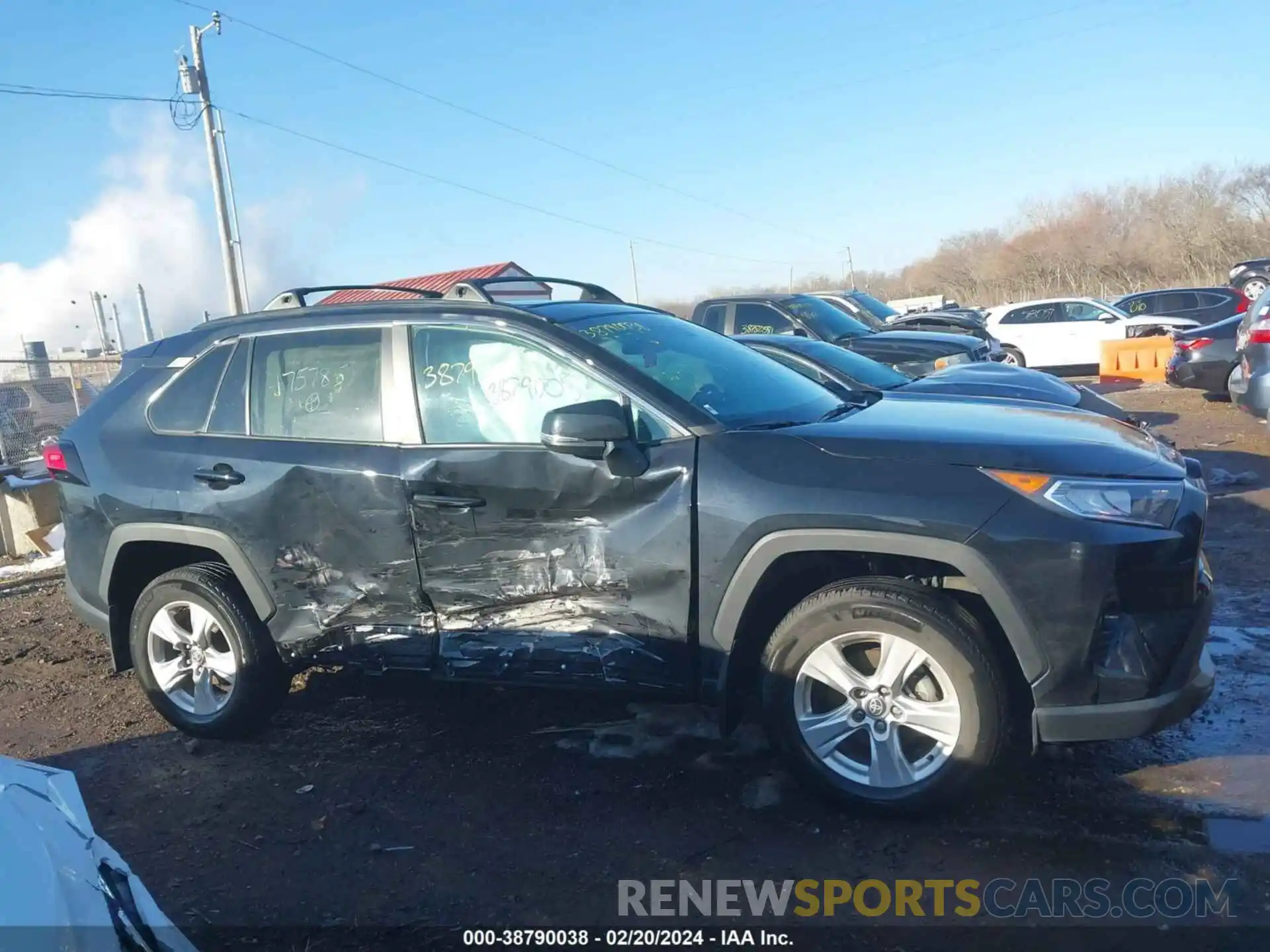 13 Photograph of a damaged car 2T3P1RFV5MC175785 TOYOTA RAV4 2021