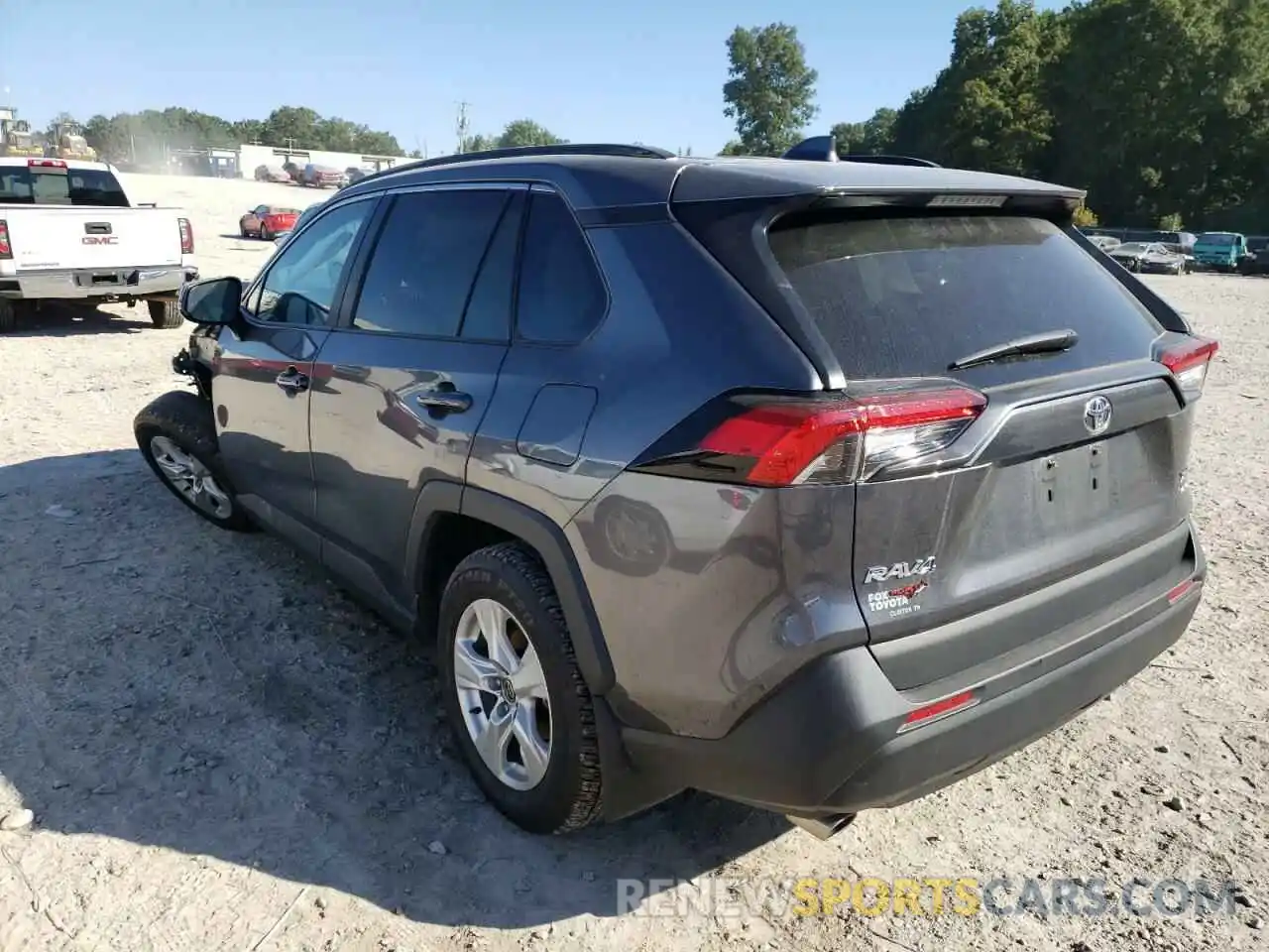 3 Photograph of a damaged car 2T3P1RFV5MC210079 TOYOTA RAV4 2021