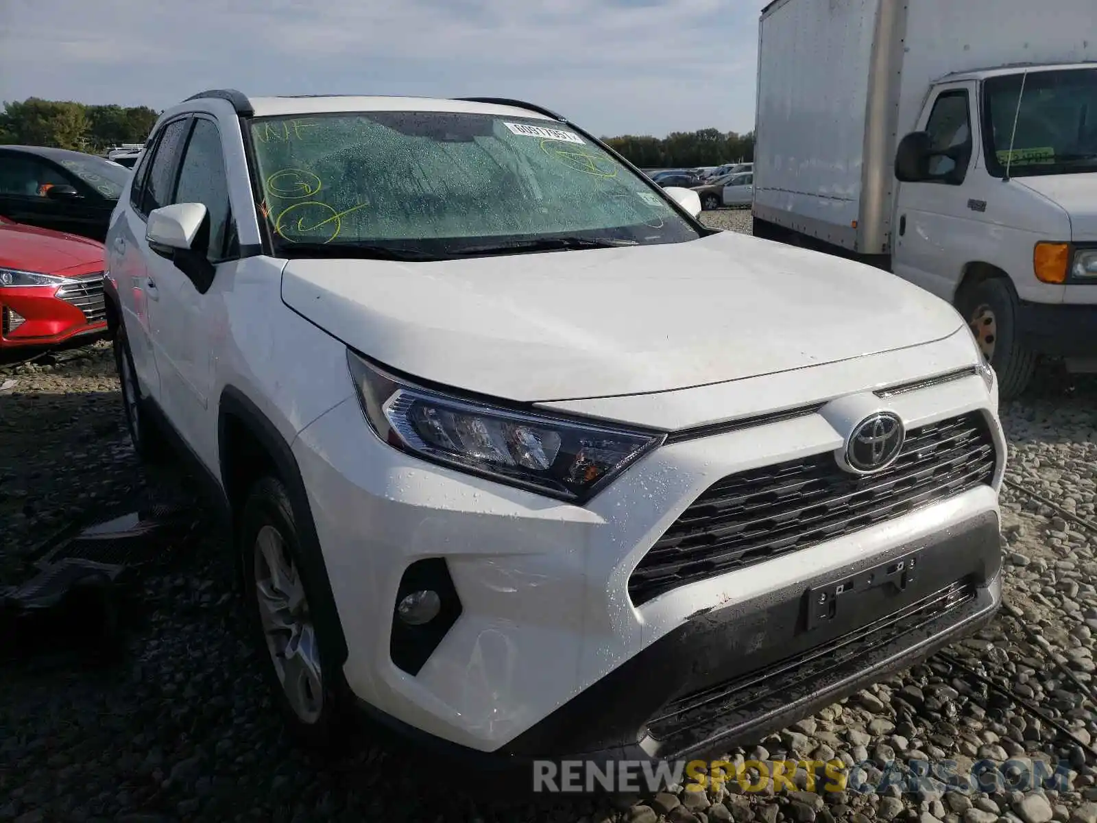 1 Photograph of a damaged car 2T3P1RFV5MC227920 TOYOTA RAV4 2021