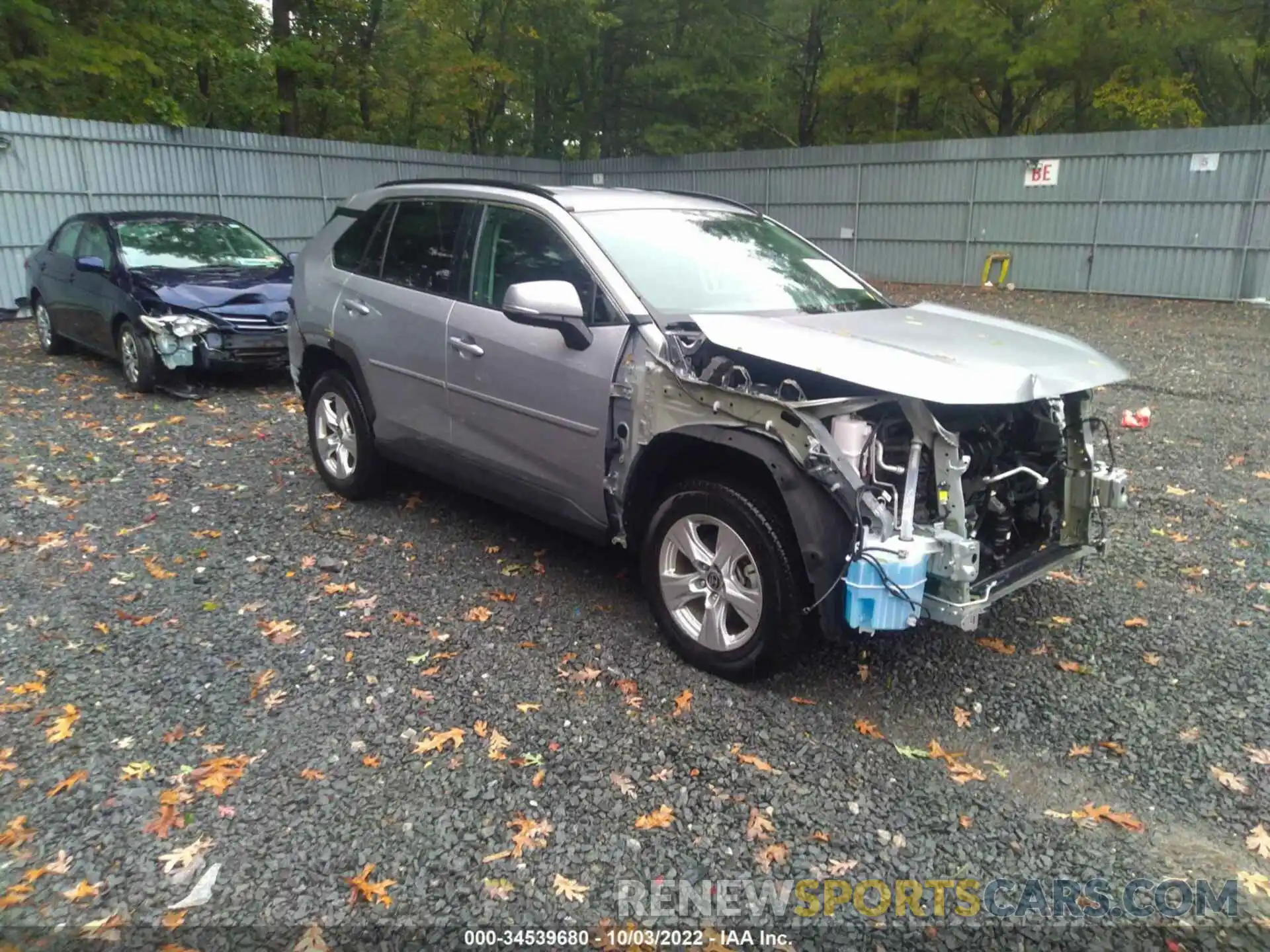 1 Photograph of a damaged car 2T3P1RFV5MC234964 TOYOTA RAV4 2021