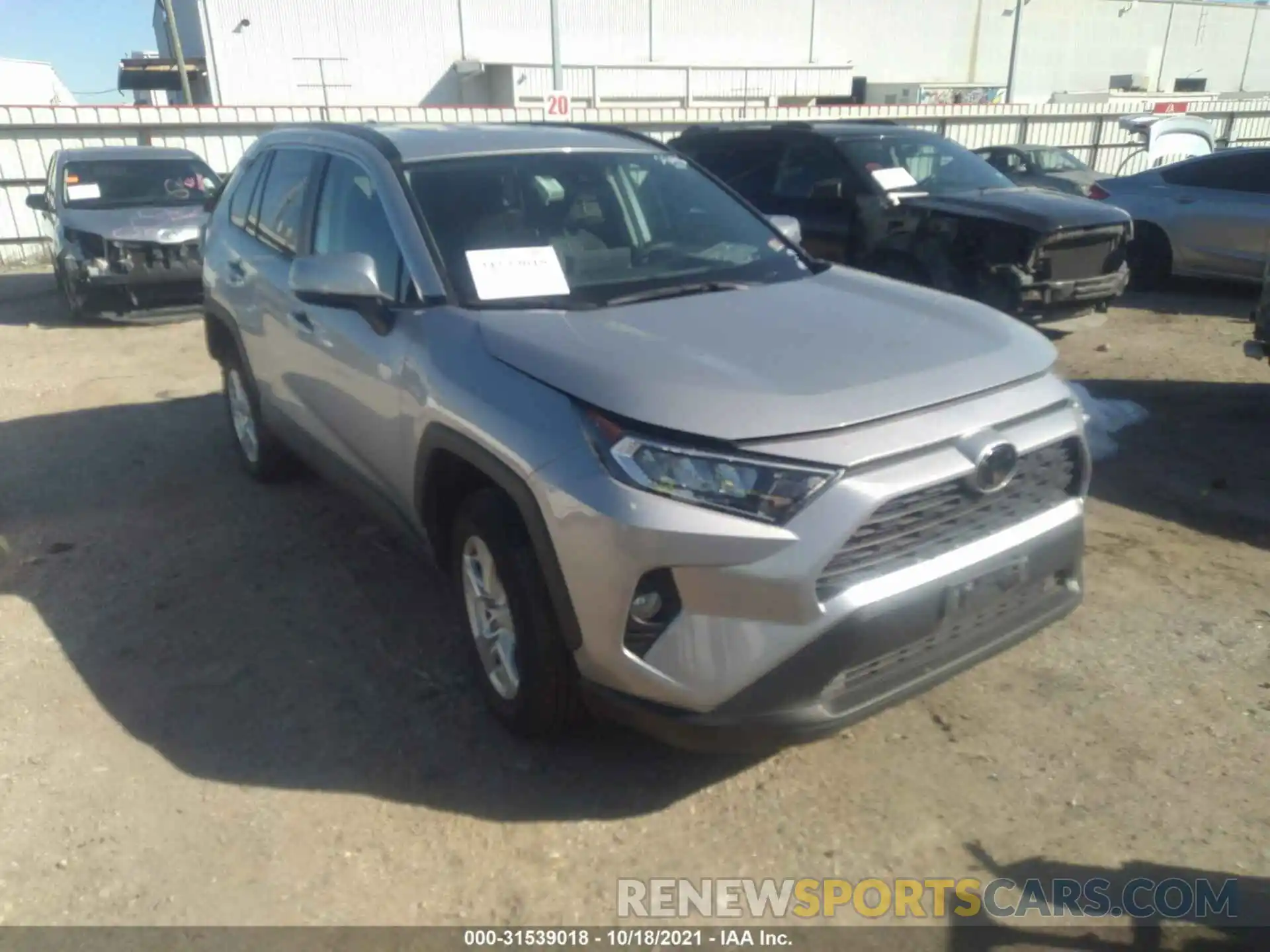 1 Фотография поврежденного автомобиля 2T3P1RFV5MW142896 TOYOTA RAV4 2021