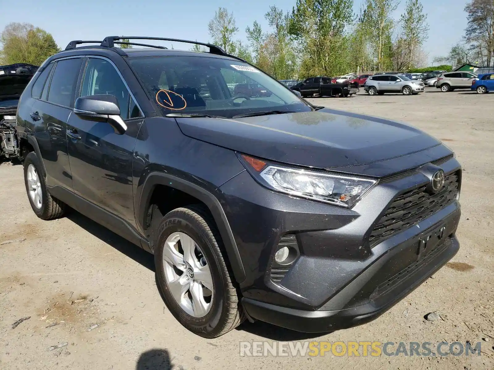 1 Фотография поврежденного автомобиля 2T3P1RFV5MW167300 TOYOTA RAV4 2021