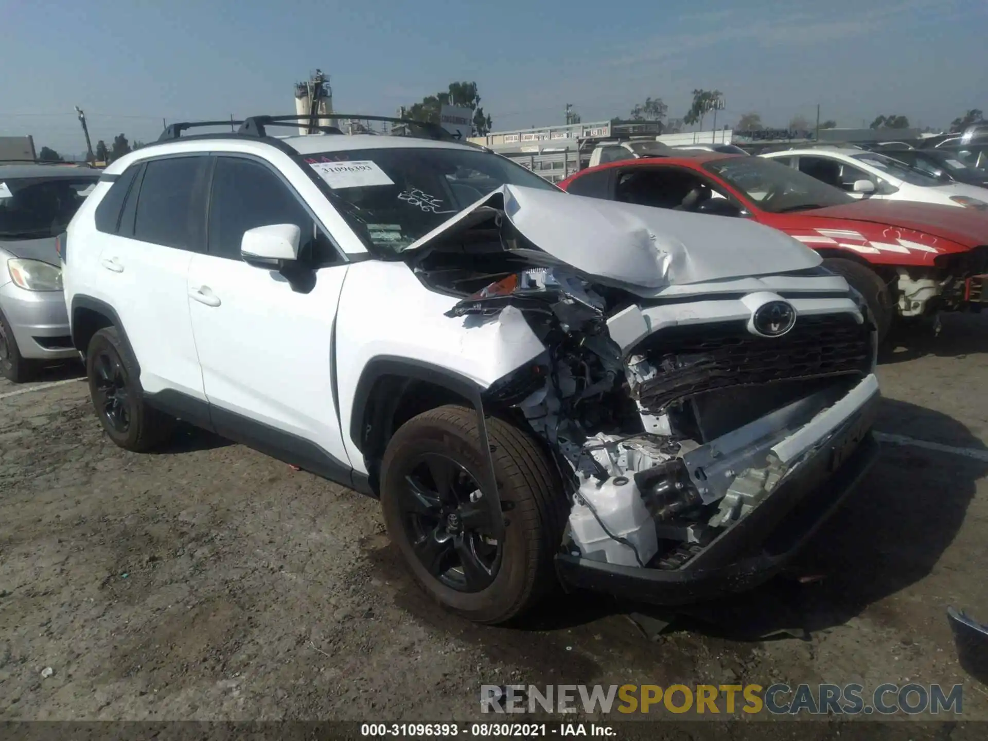 1 Photograph of a damaged car 2T3P1RFV5MW171427 TOYOTA RAV4 2021