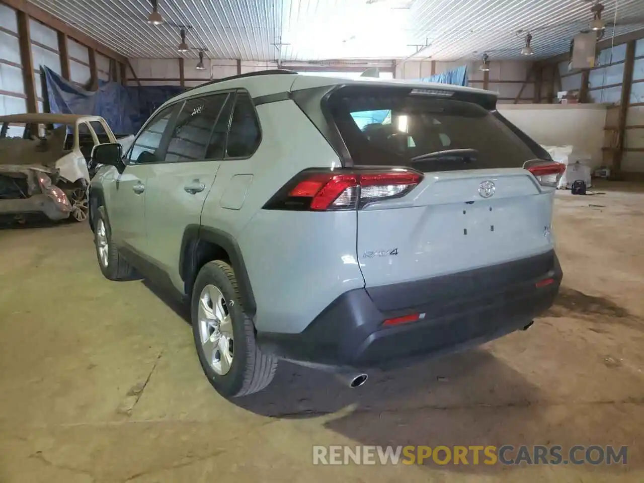 3 Photograph of a damaged car 2T3P1RFV5MW209769 TOYOTA RAV4 2021