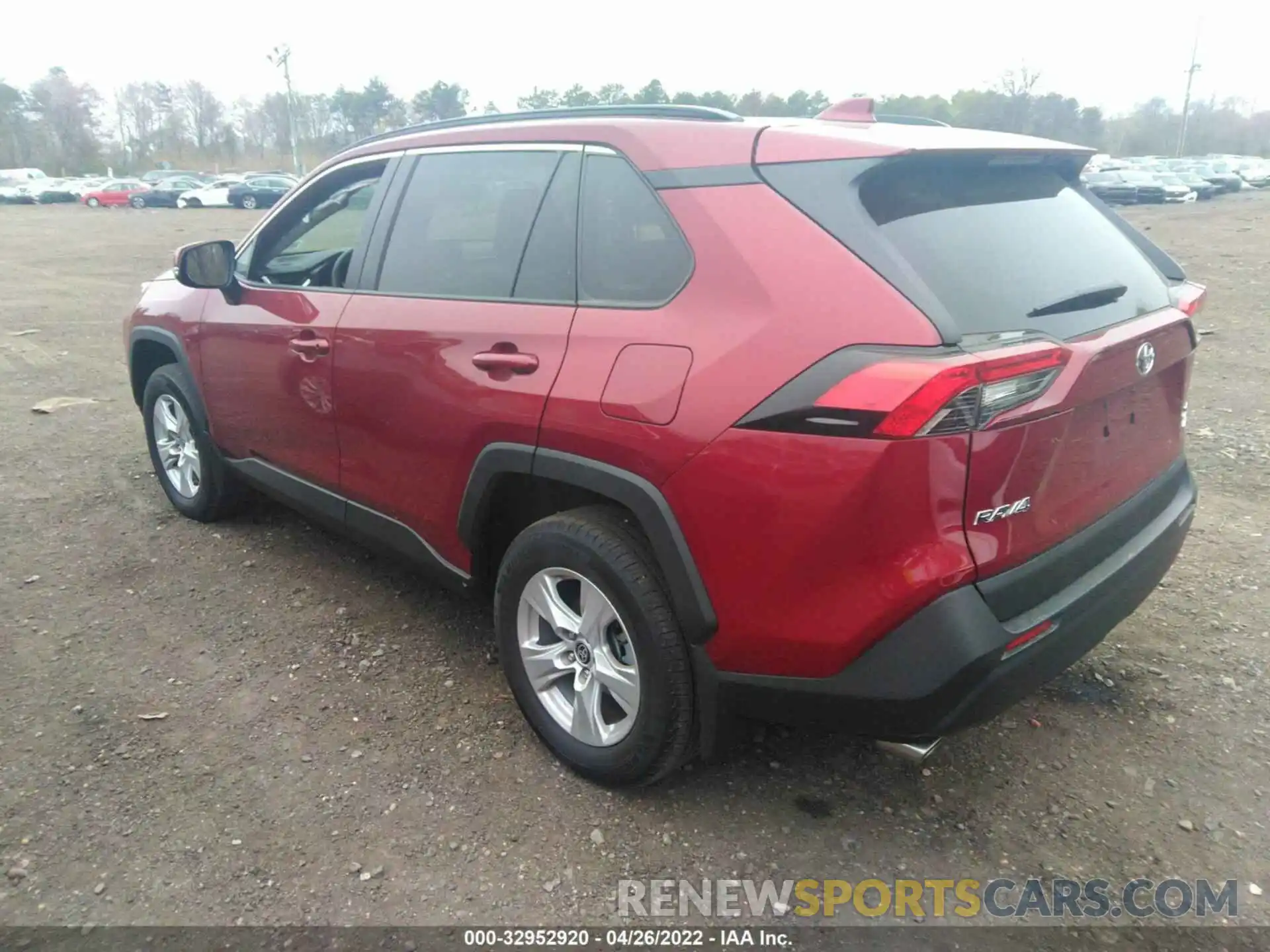 3 Photograph of a damaged car 2T3P1RFV5MW216902 TOYOTA RAV4 2021