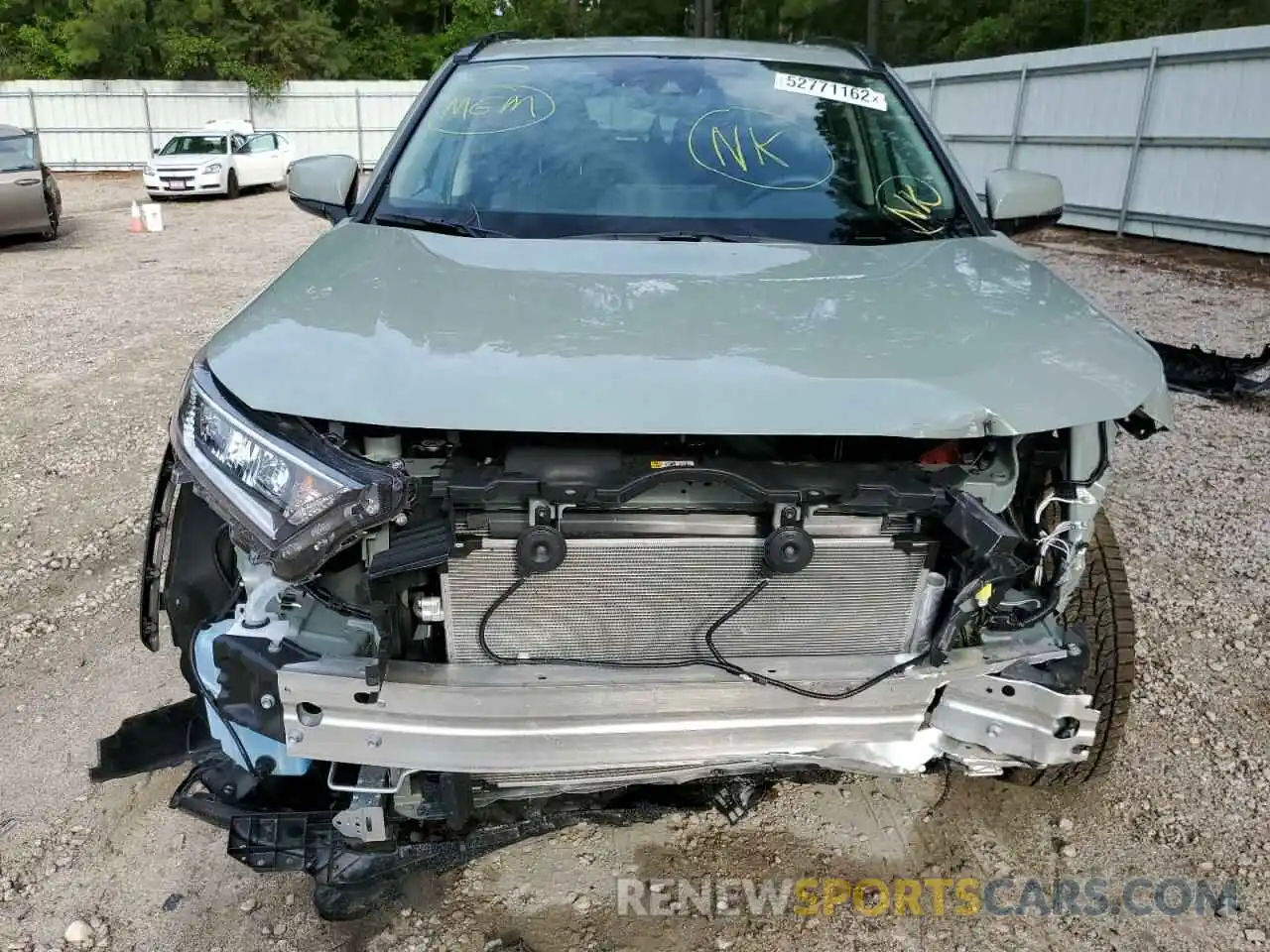 9 Photograph of a damaged car 2T3P1RFV5MW242643 TOYOTA RAV4 2021