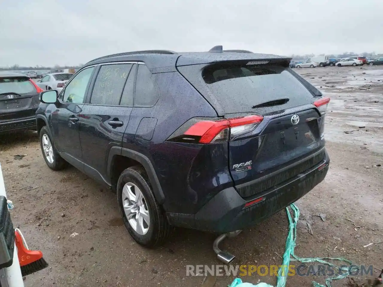 3 Фотография поврежденного автомобиля 2T3P1RFV5MW248328 TOYOTA RAV4 2021