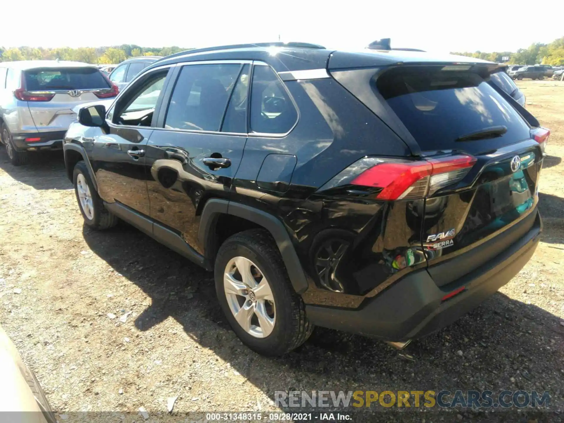 3 Фотография поврежденного автомобиля 2T3P1RFV6MC142911 TOYOTA RAV4 2021