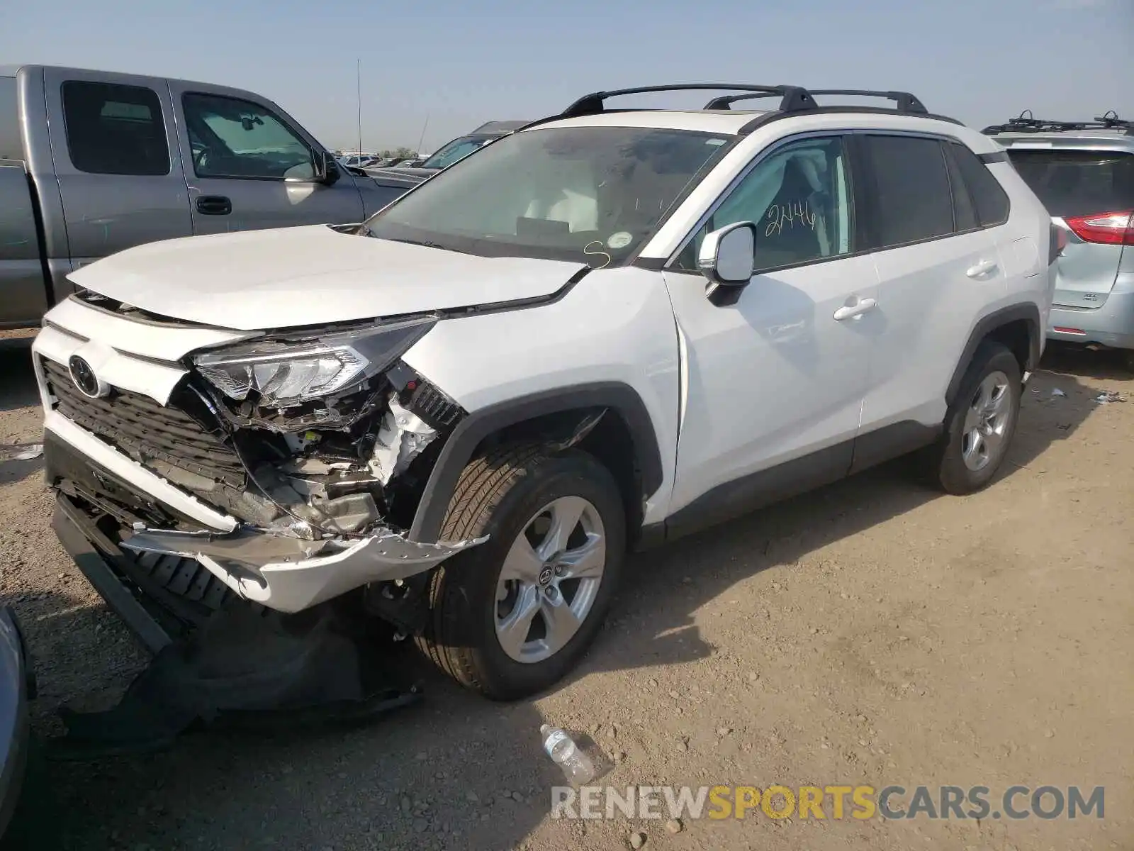 2 Photograph of a damaged car 2T3P1RFV6MC143380 TOYOTA RAV4 2021