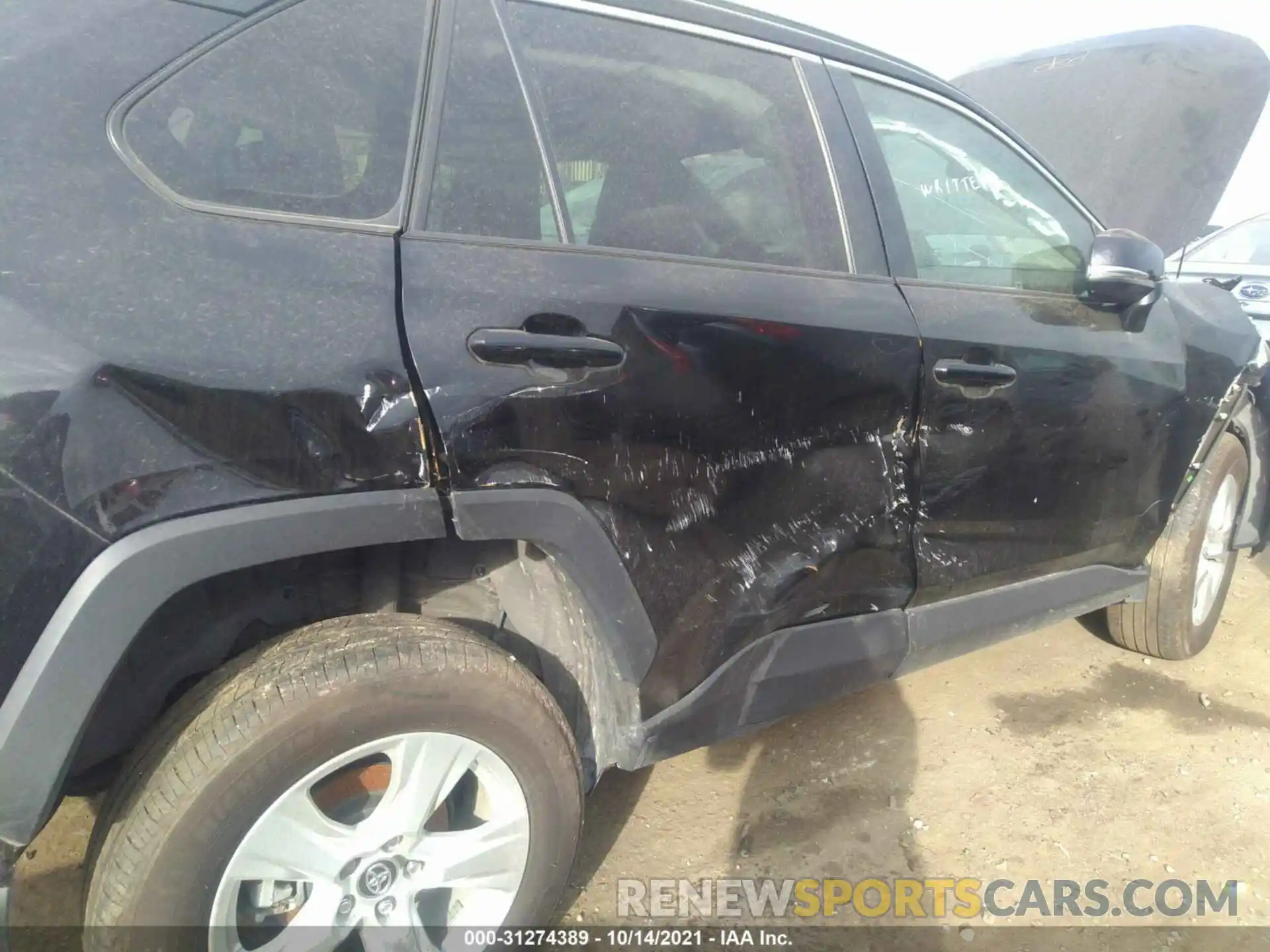 6 Photograph of a damaged car 2T3P1RFV6MC143766 TOYOTA RAV4 2021