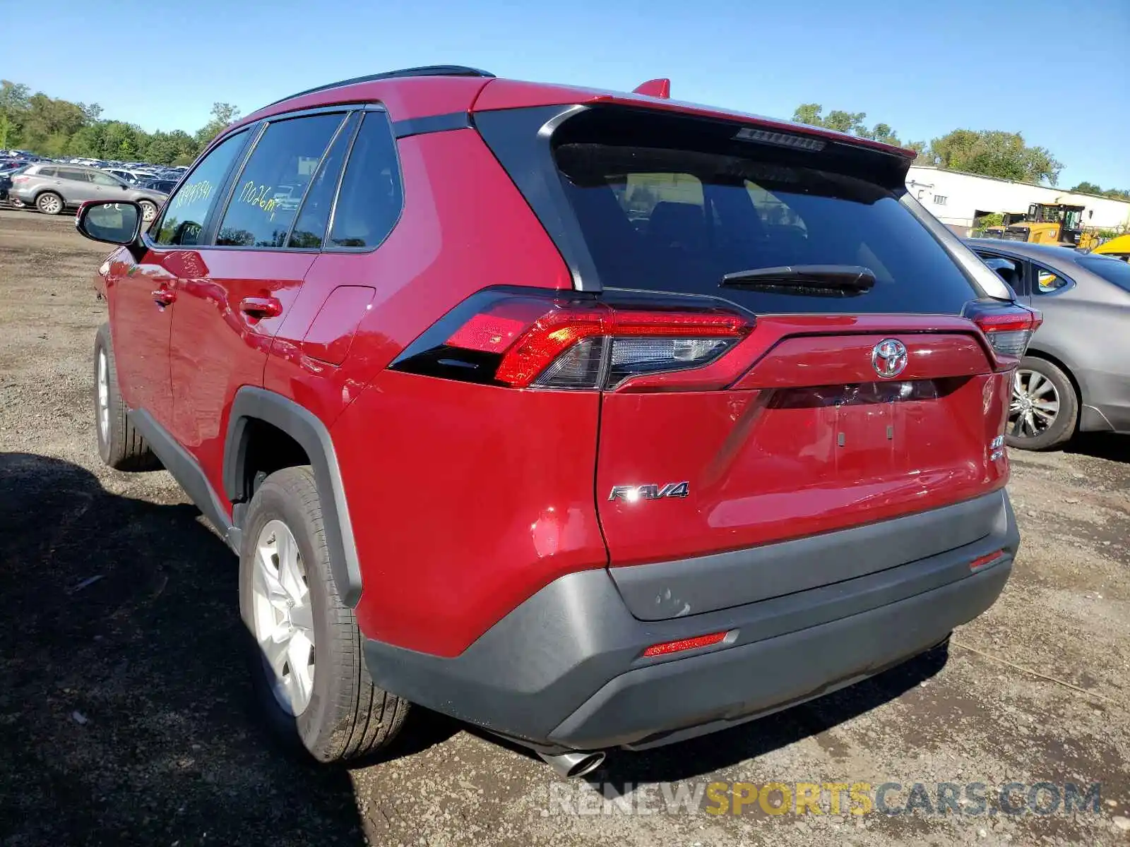 3 Photograph of a damaged car 2T3P1RFV6MC145100 TOYOTA RAV4 2021