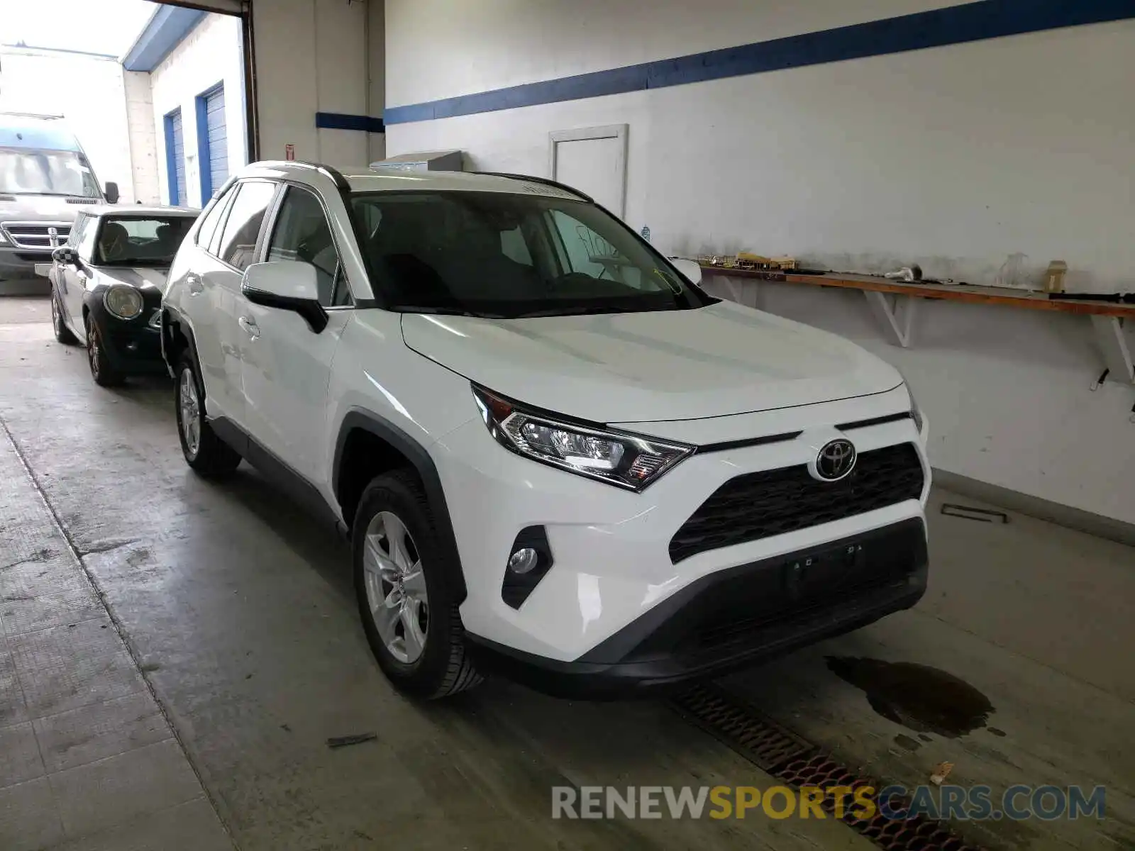 1 Фотография поврежденного автомобиля 2T3P1RFV6MC164858 TOYOTA RAV4 2021