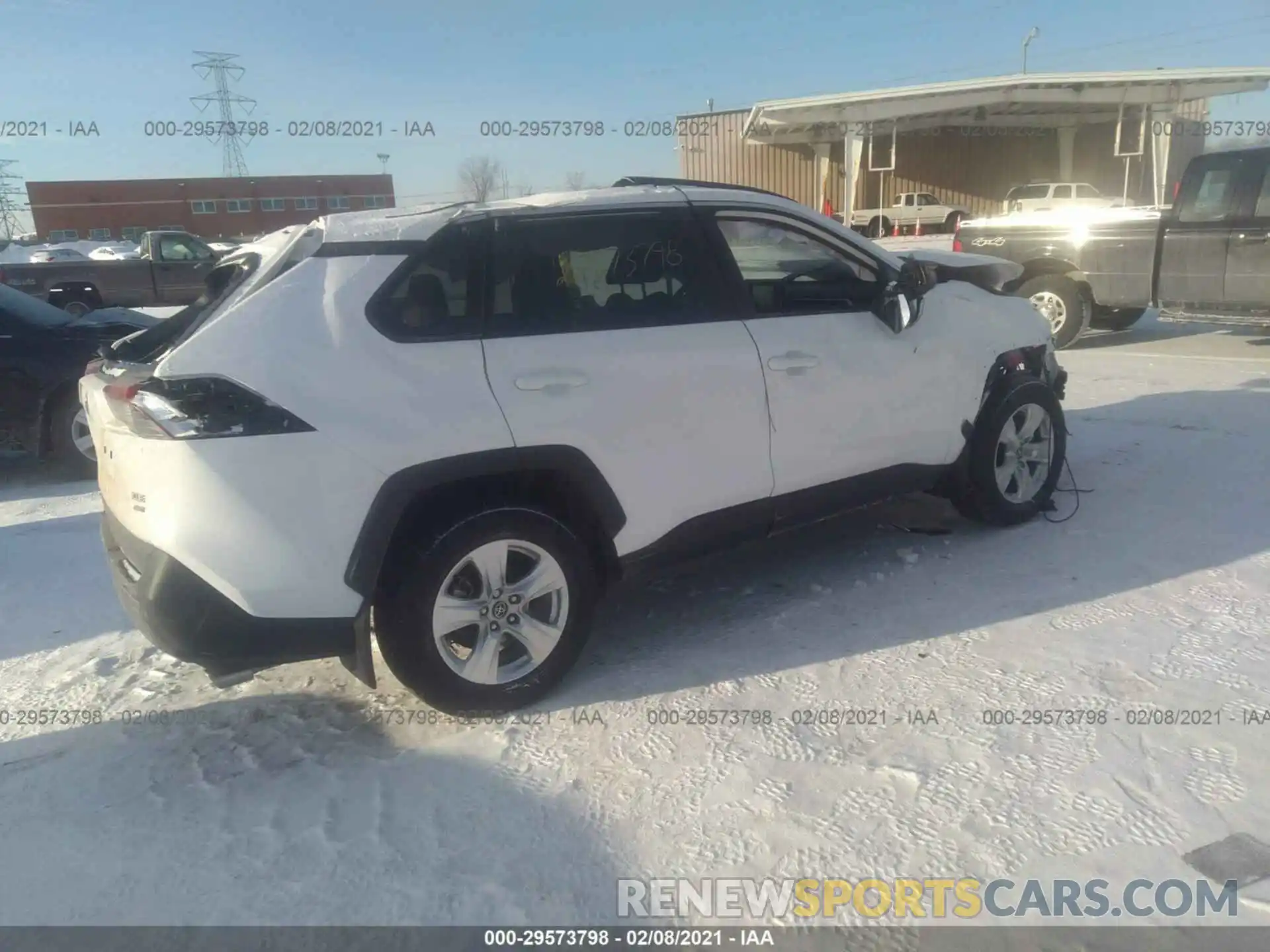 4 Photograph of a damaged car 2T3P1RFV6MC167873 TOYOTA RAV4 2021