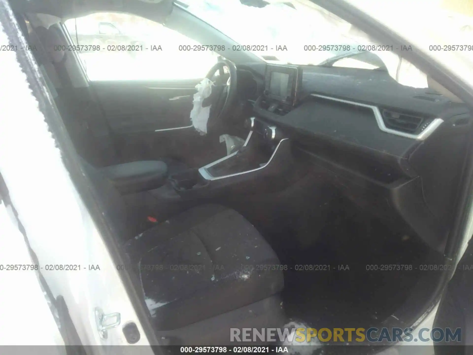 5 Фотография поврежденного автомобиля 2T3P1RFV6MC167873 TOYOTA RAV4 2021