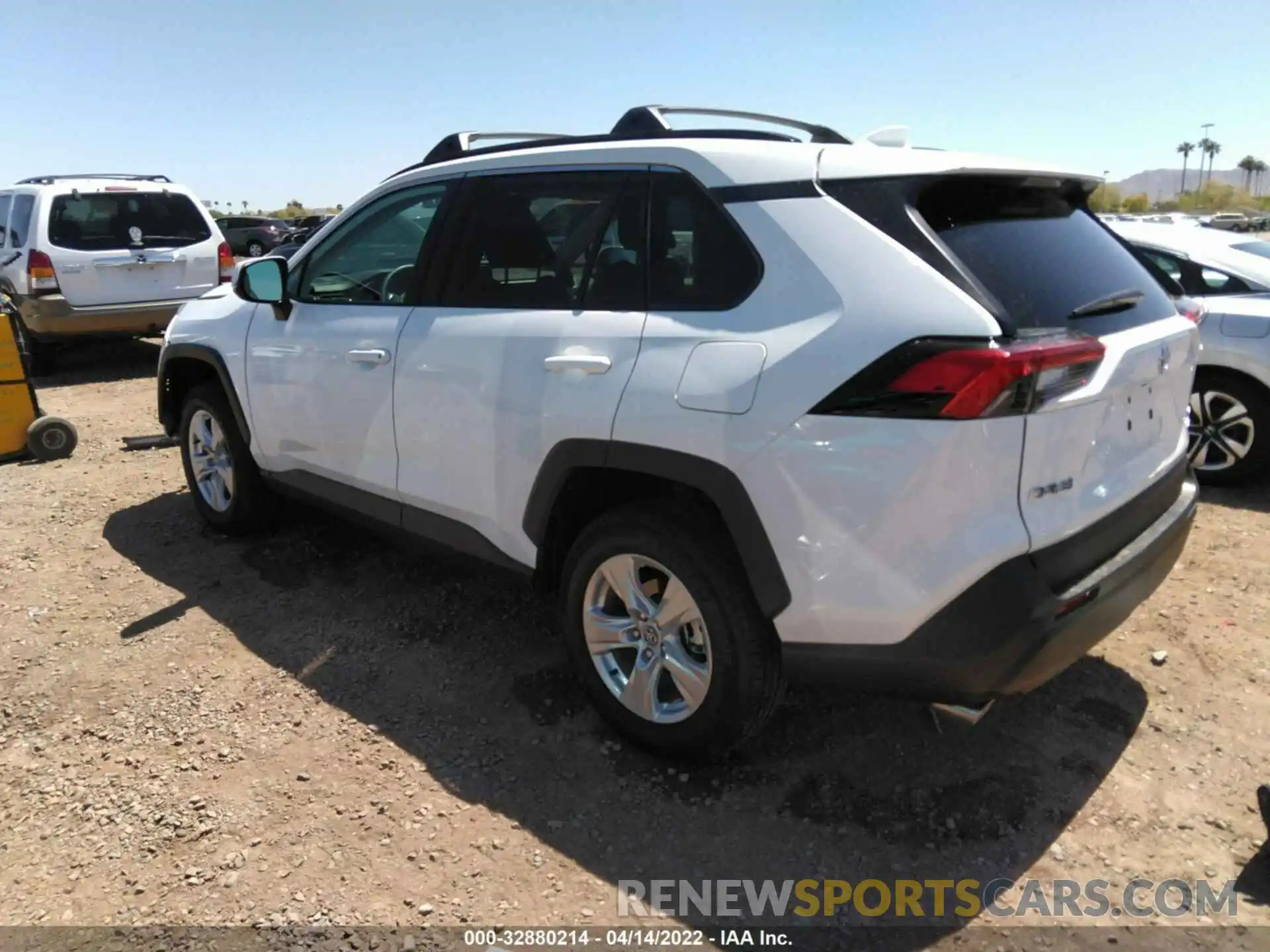 3 Photograph of a damaged car 2T3P1RFV6MC170174 TOYOTA RAV4 2021