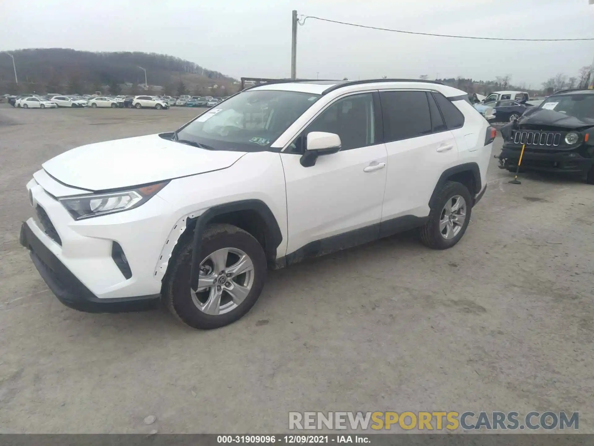 2 Фотография поврежденного автомобиля 2T3P1RFV6MC171292 TOYOTA RAV4 2021