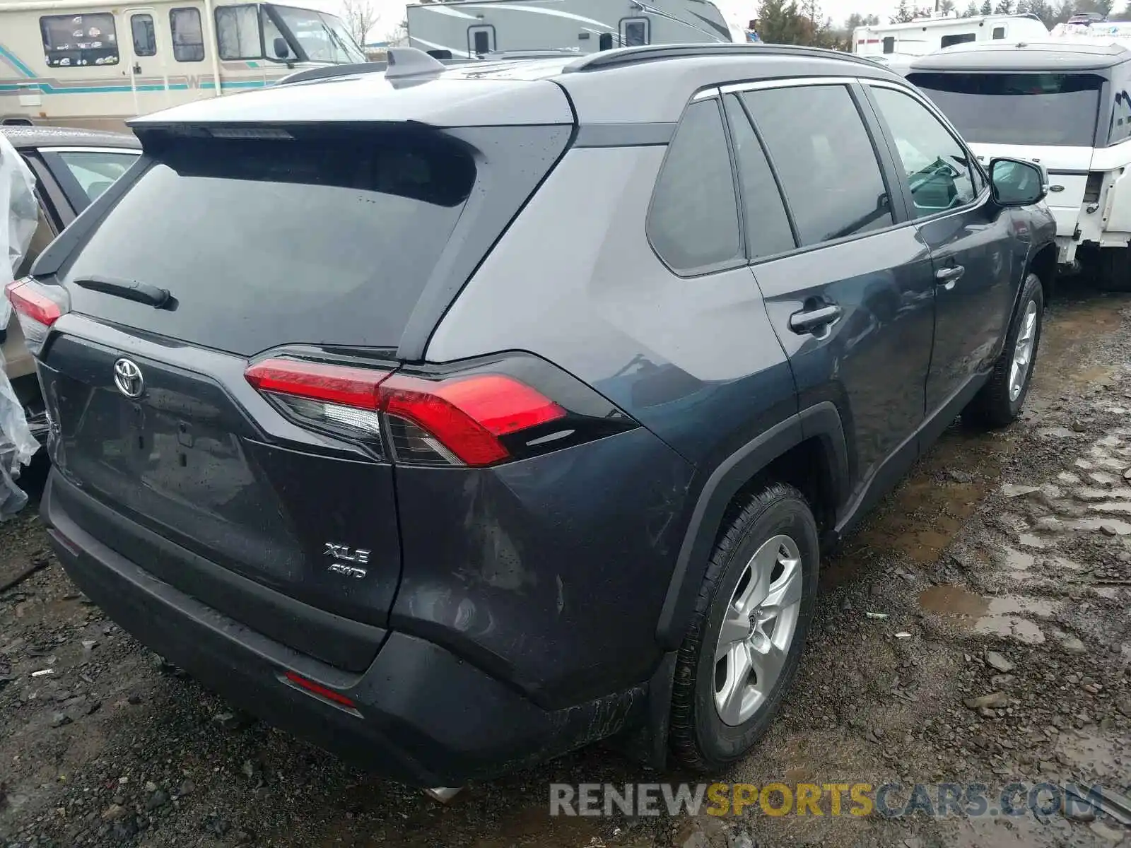 4 Photograph of a damaged car 2T3P1RFV6MC177402 TOYOTA RAV4 2021