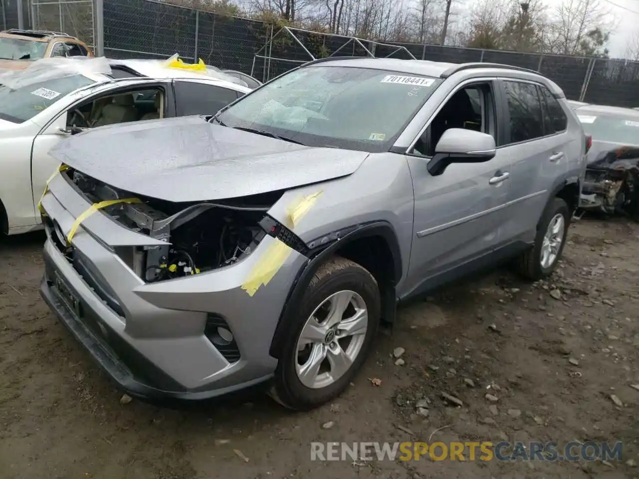 2 Photograph of a damaged car 2T3P1RFV6MC177724 TOYOTA RAV4 2021